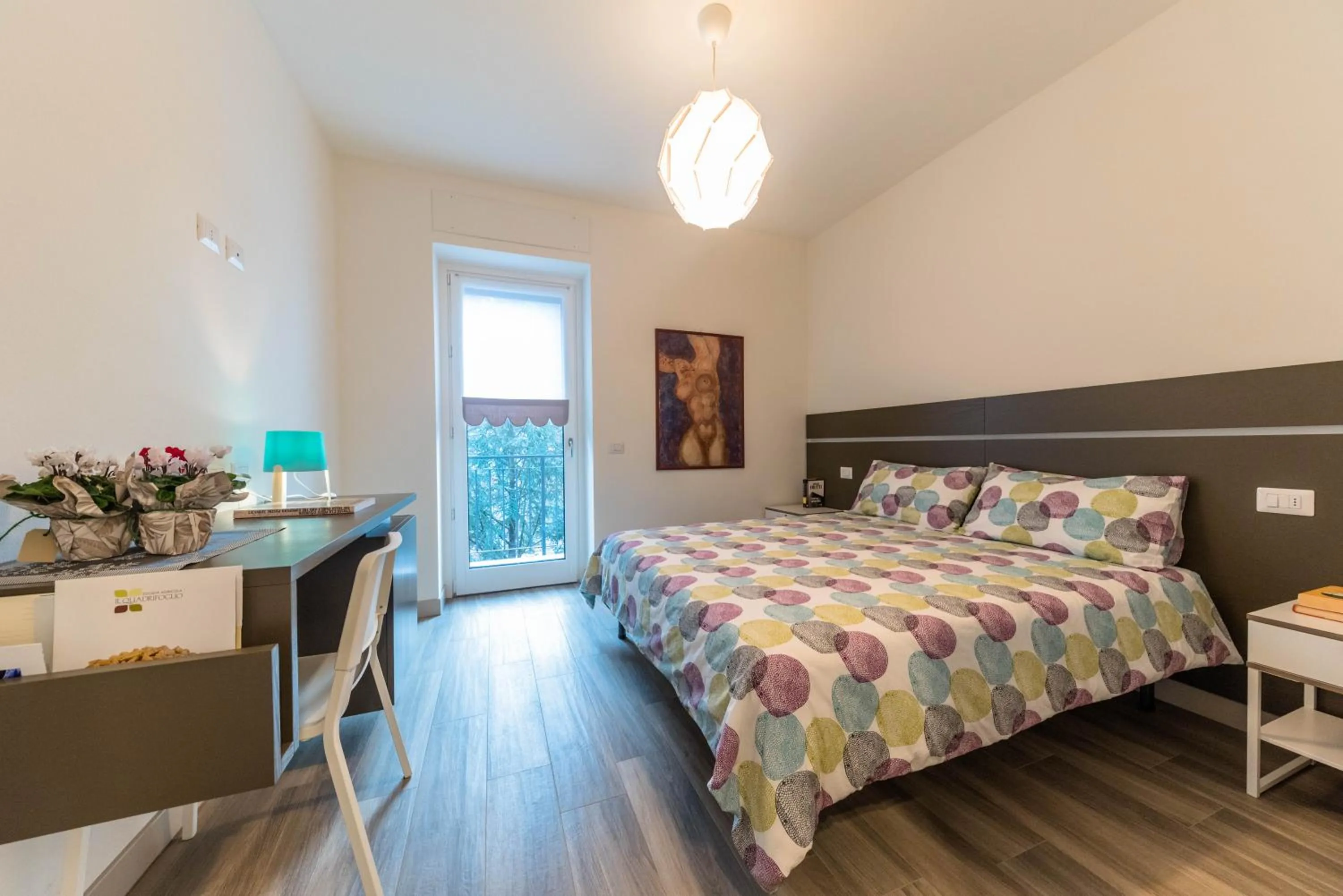 Bed in parina Inn – Locanda