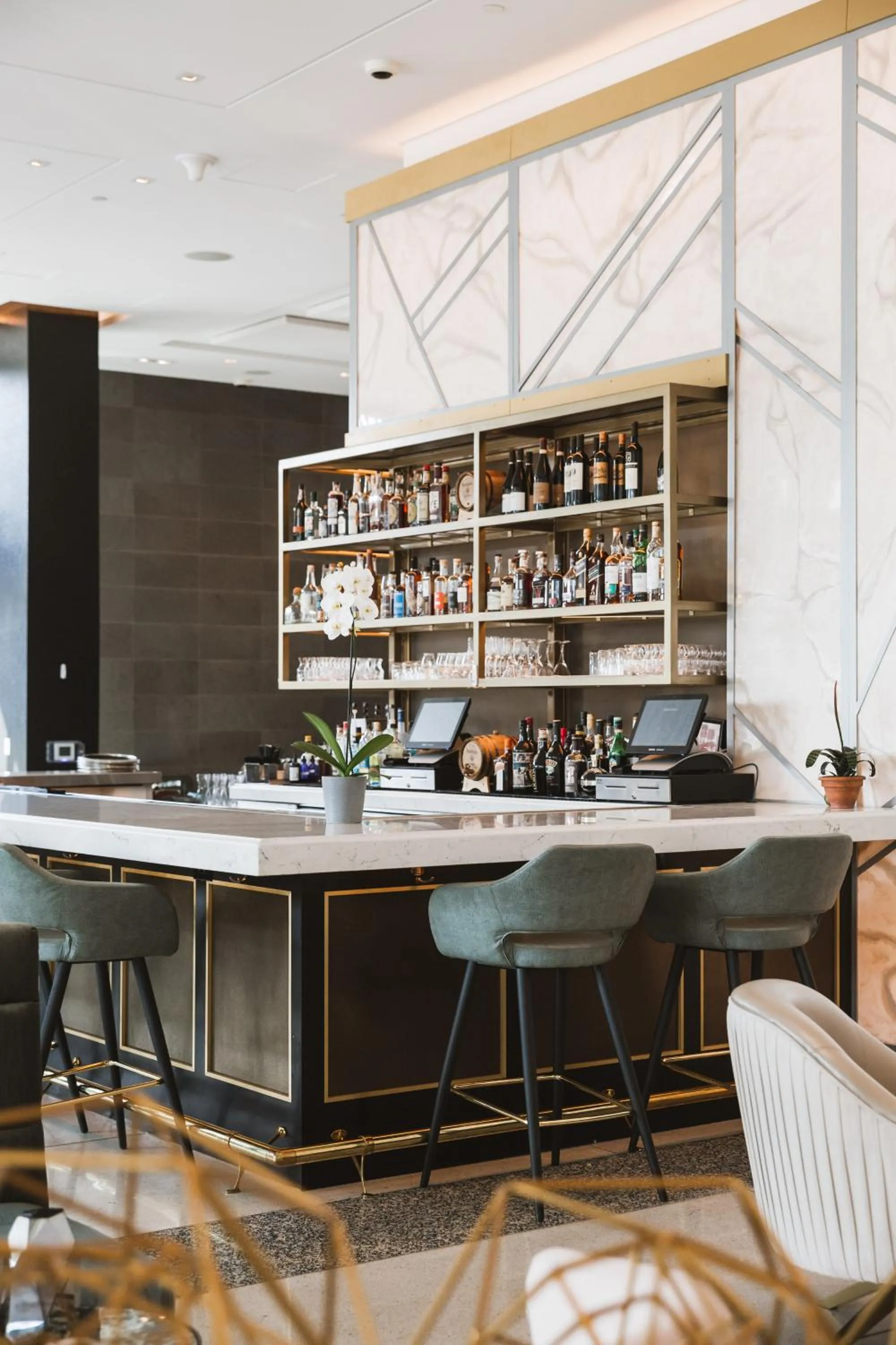 Lounge or bar in The Godfrey Hotel Hollywood