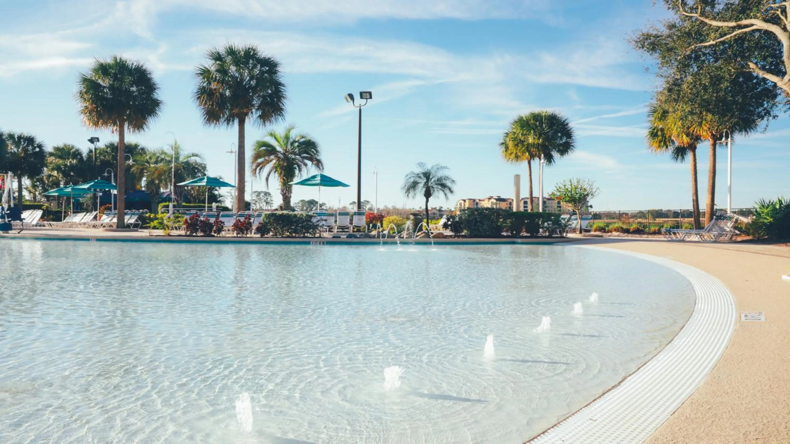 Swimming pool in Holiday Inn Club Vacations At Orange Lake Resort