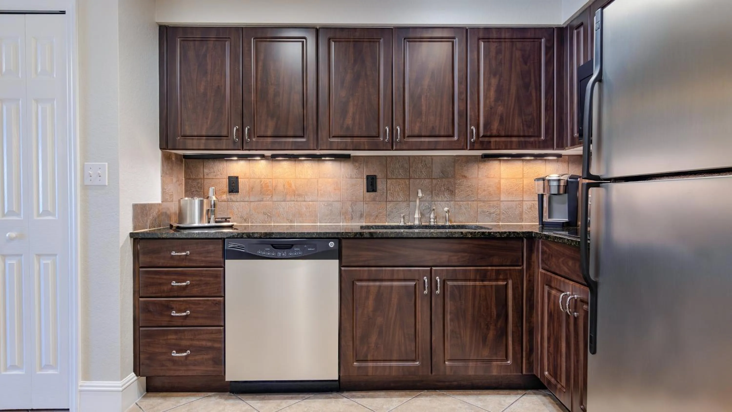 Photo of the whole room in Holiday Inn Club Vacations At Orange Lake Resort