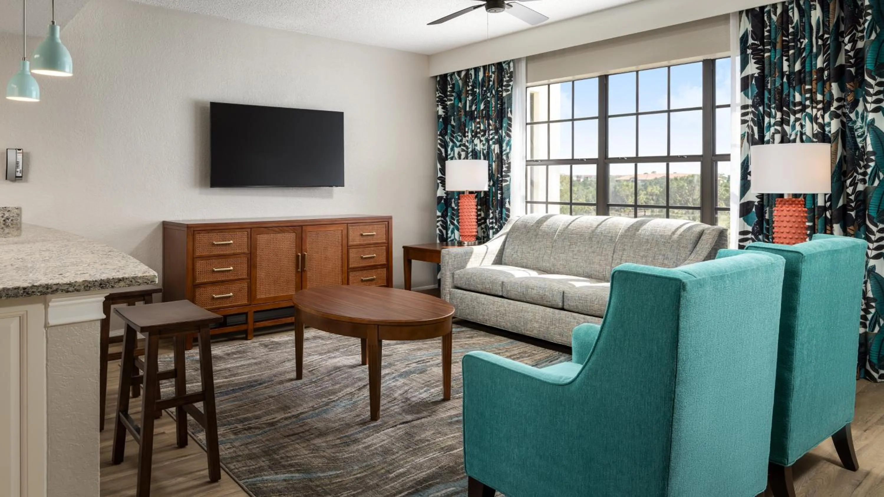 Living room in Holiday Inn Club Vacations At Orange Lake Resort