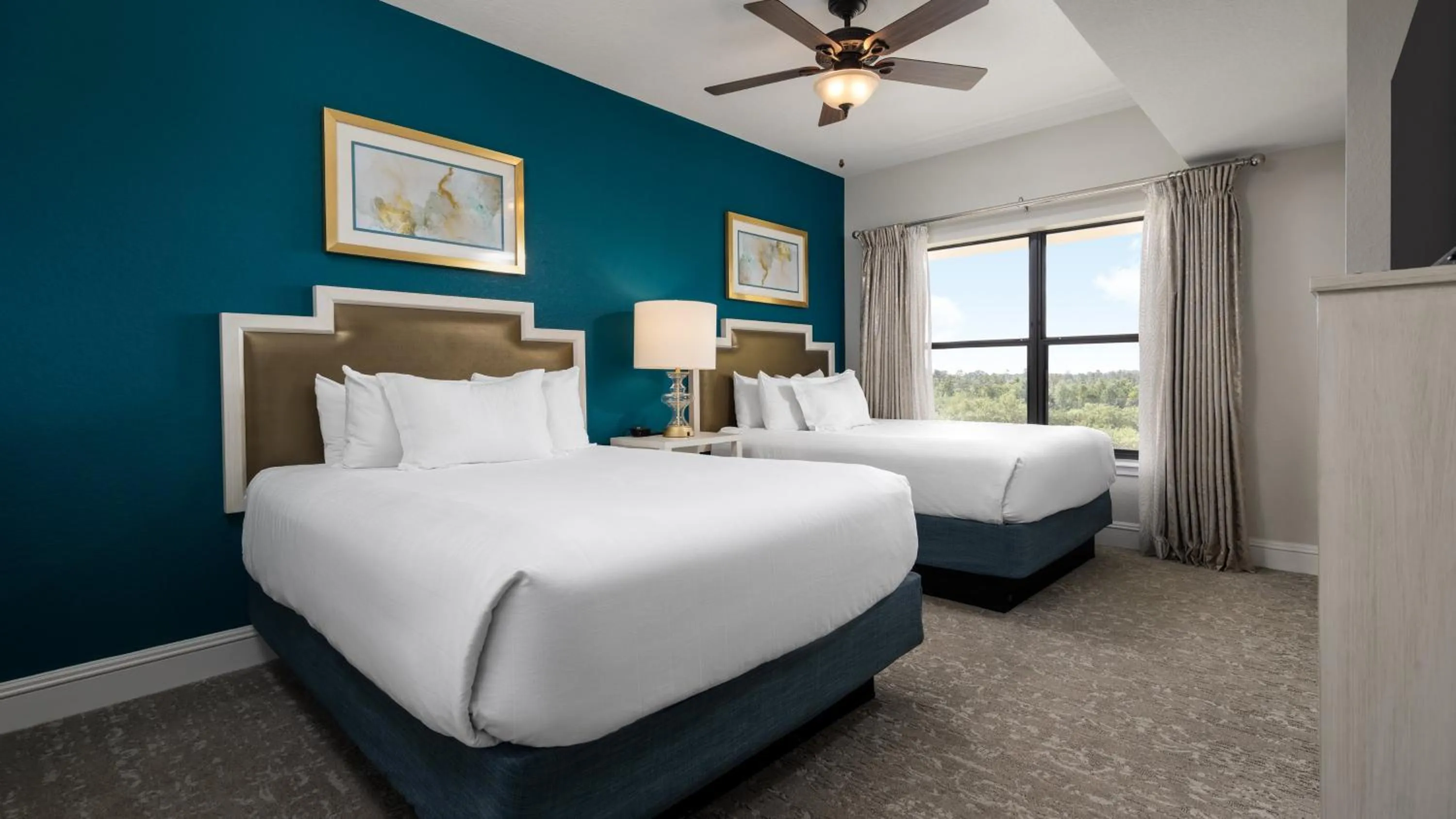 Photo of the whole room, Bed in Holiday Inn Club Vacations At Orange Lake Resort