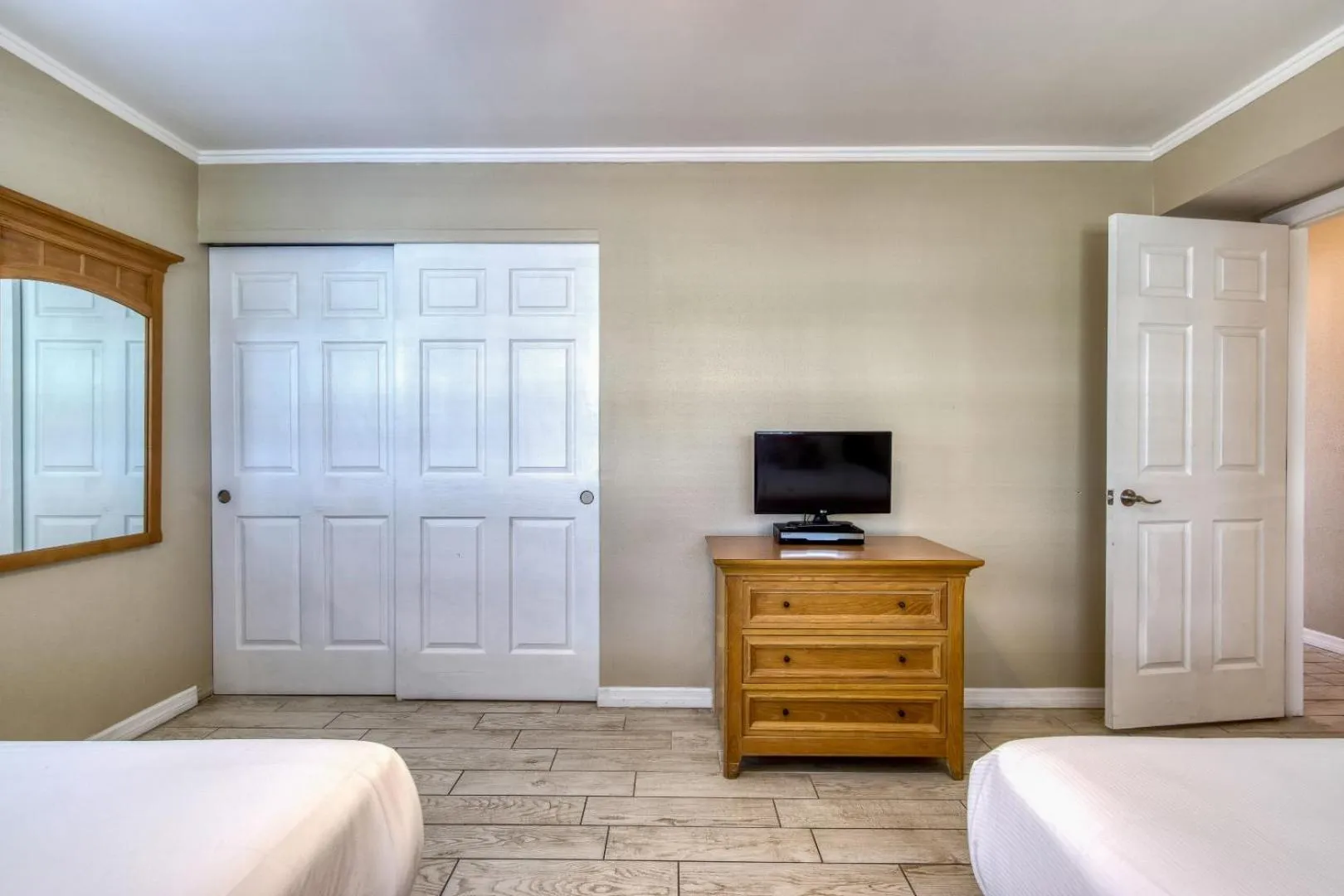 TV/Entertainment Center in The New Hotel Collection Beachfront