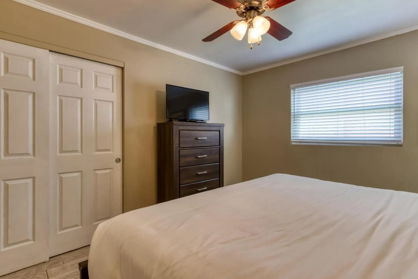 TV/Entertainment Center in The New Hotel Collection Beachfront