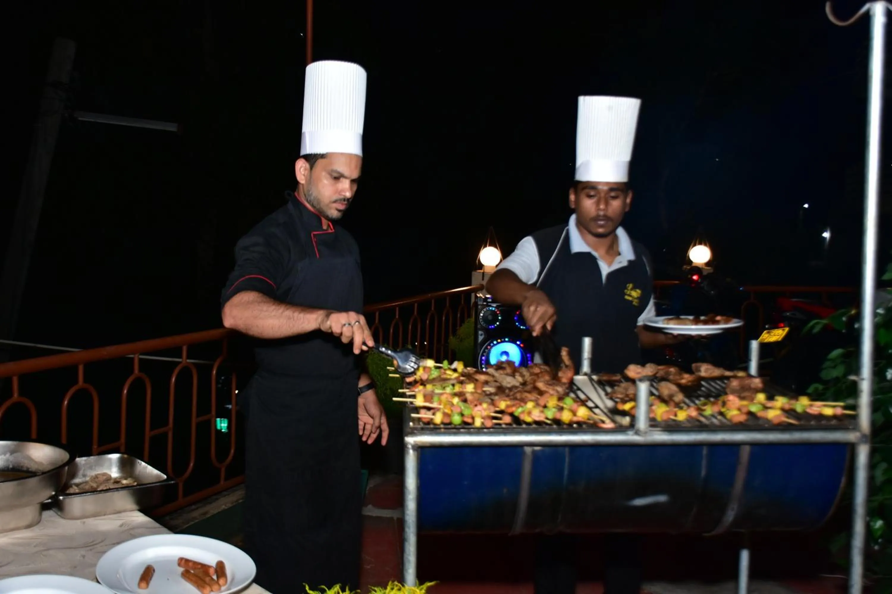 Food in Hotel Lakefield