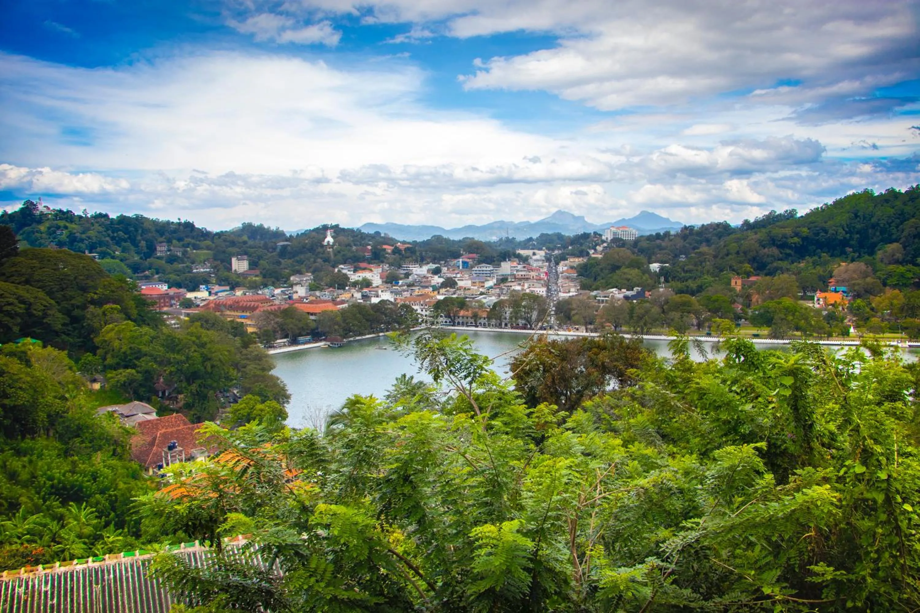 Nearby landmark in Hotel Lakefield