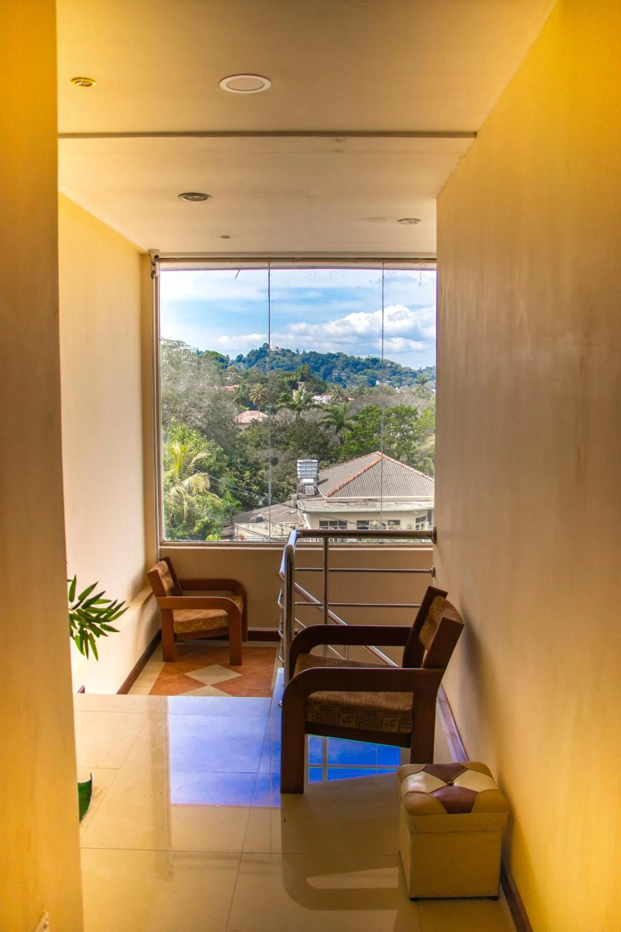 Property building in Hotel Lakefield