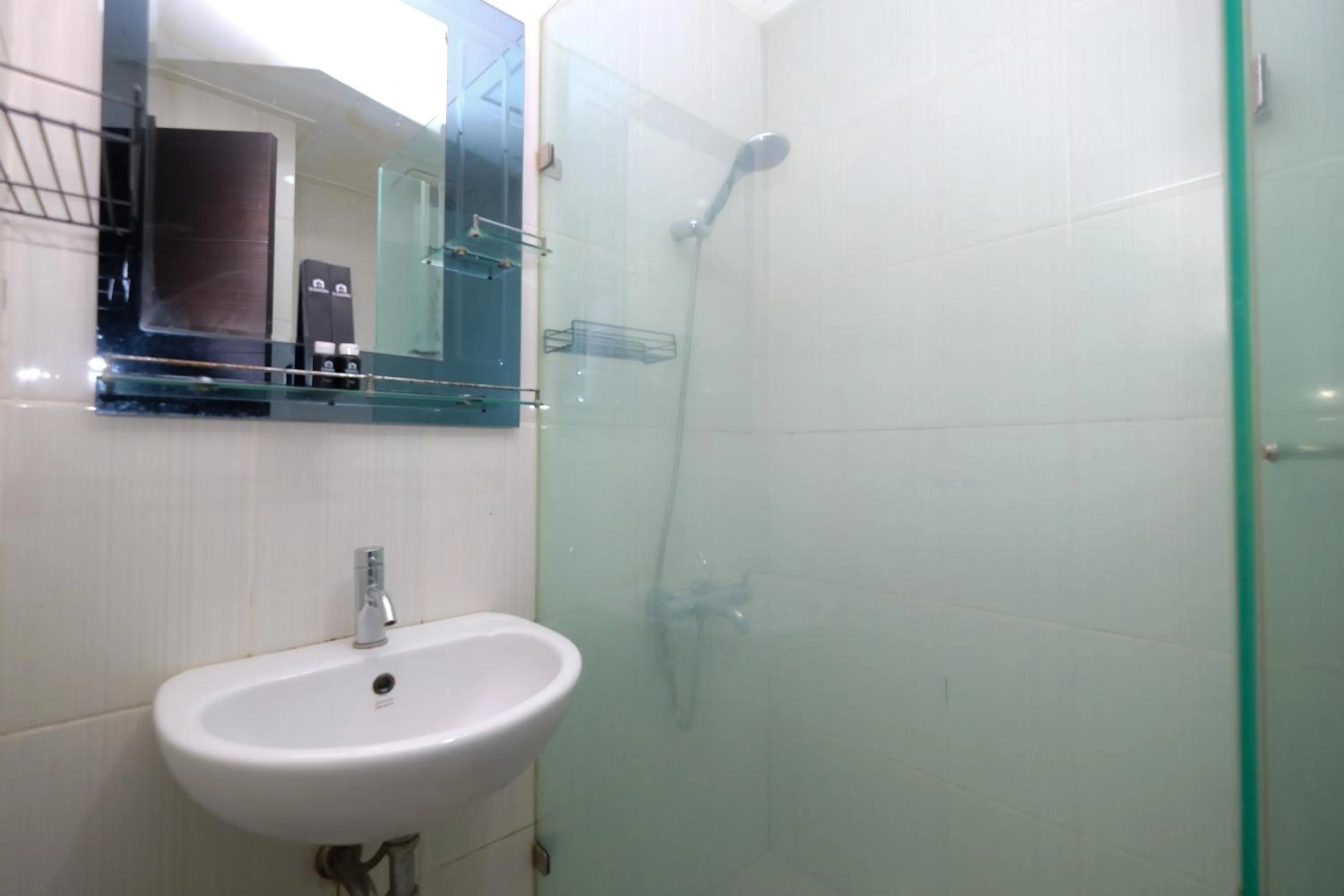 Best and Homey 2BR Taman Sari Semanggi Apartment By Travelio