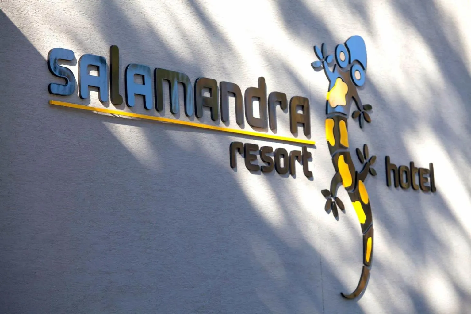 Logo/Certificate/Sign in SALAMANDRA Hotel