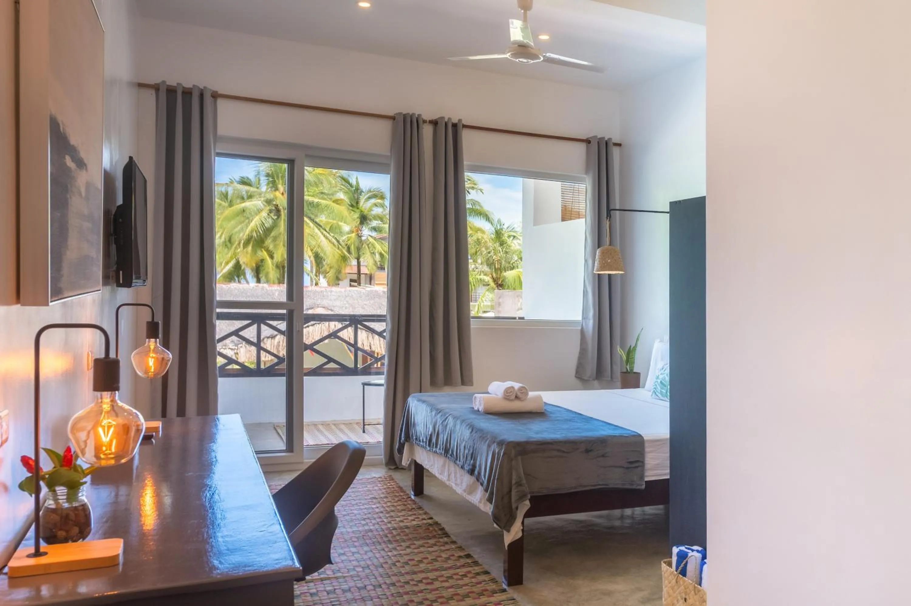 Bed in Kalipay Resort Siargao