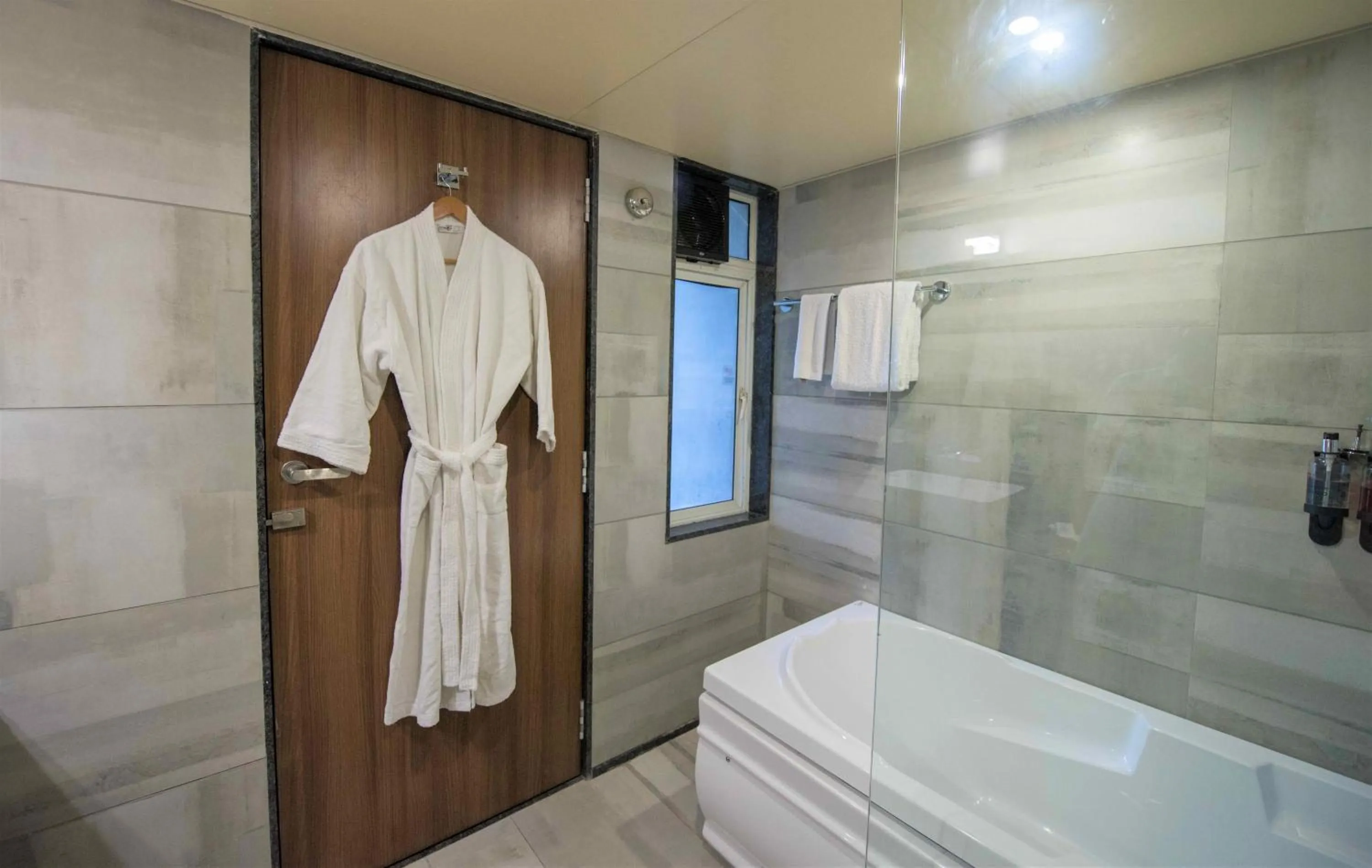 Bathroom in Enrise by Sayaji ,Pune