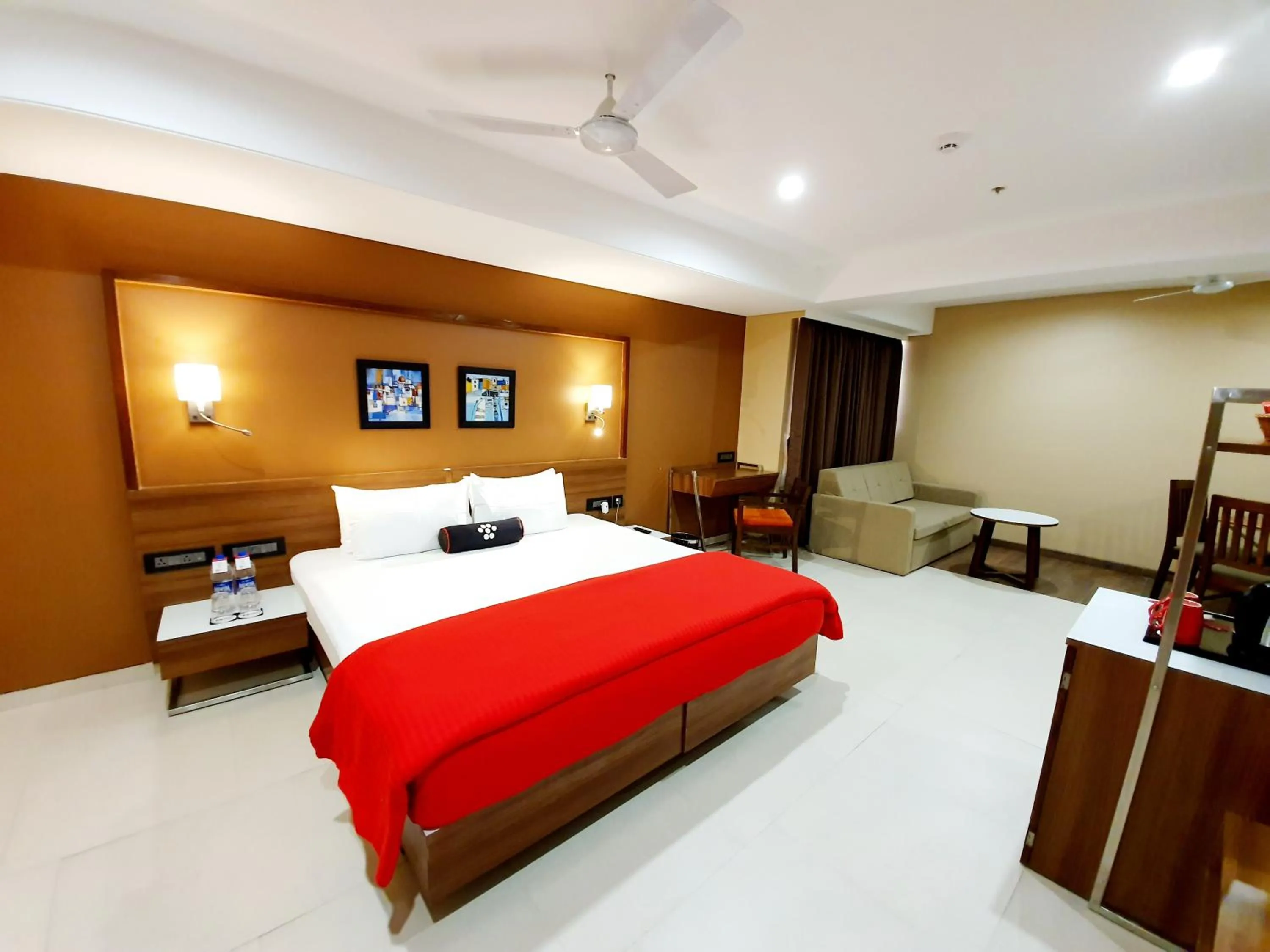 Bed in Enrise by Sayaji ,Pune
