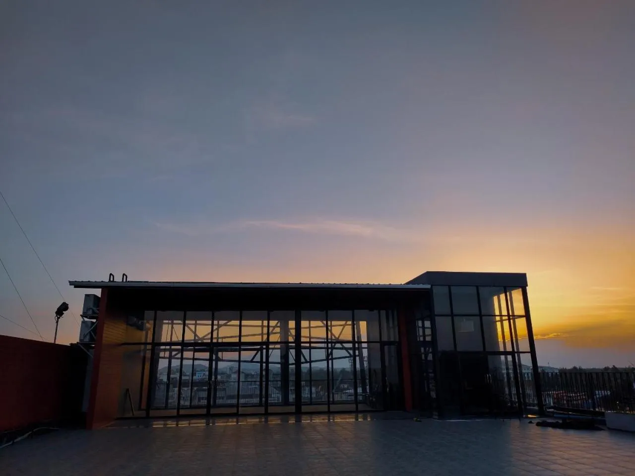 The Harbour Front Hotel