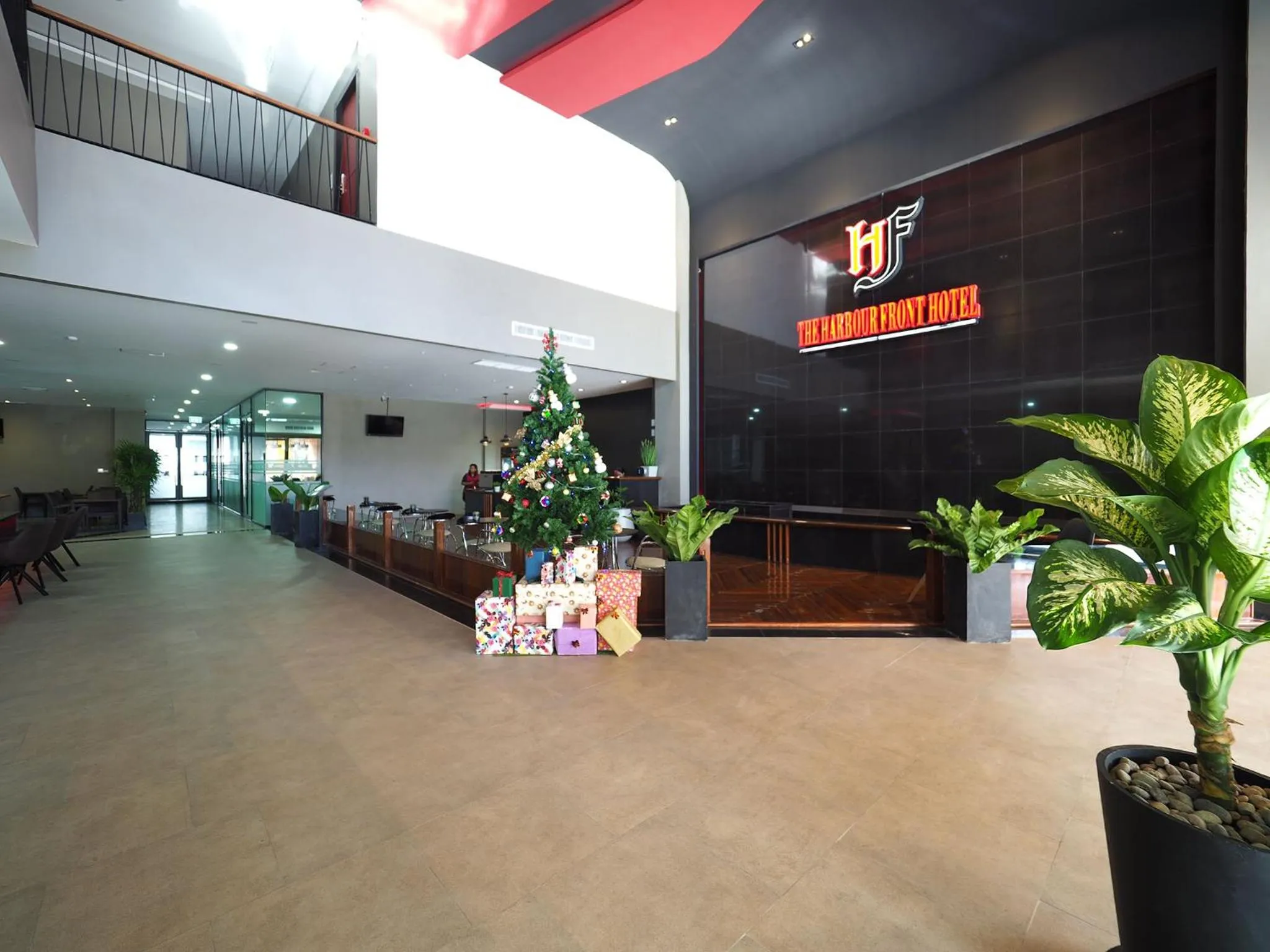 Lobby or reception in The Harbour Front Hotel