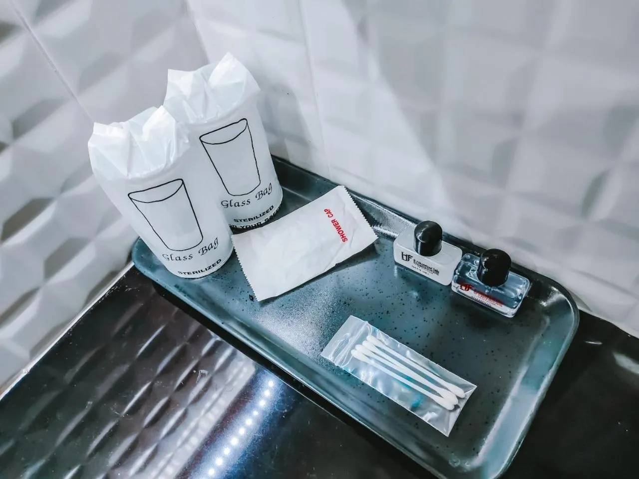 Bathroom in The Harbour Front Hotel