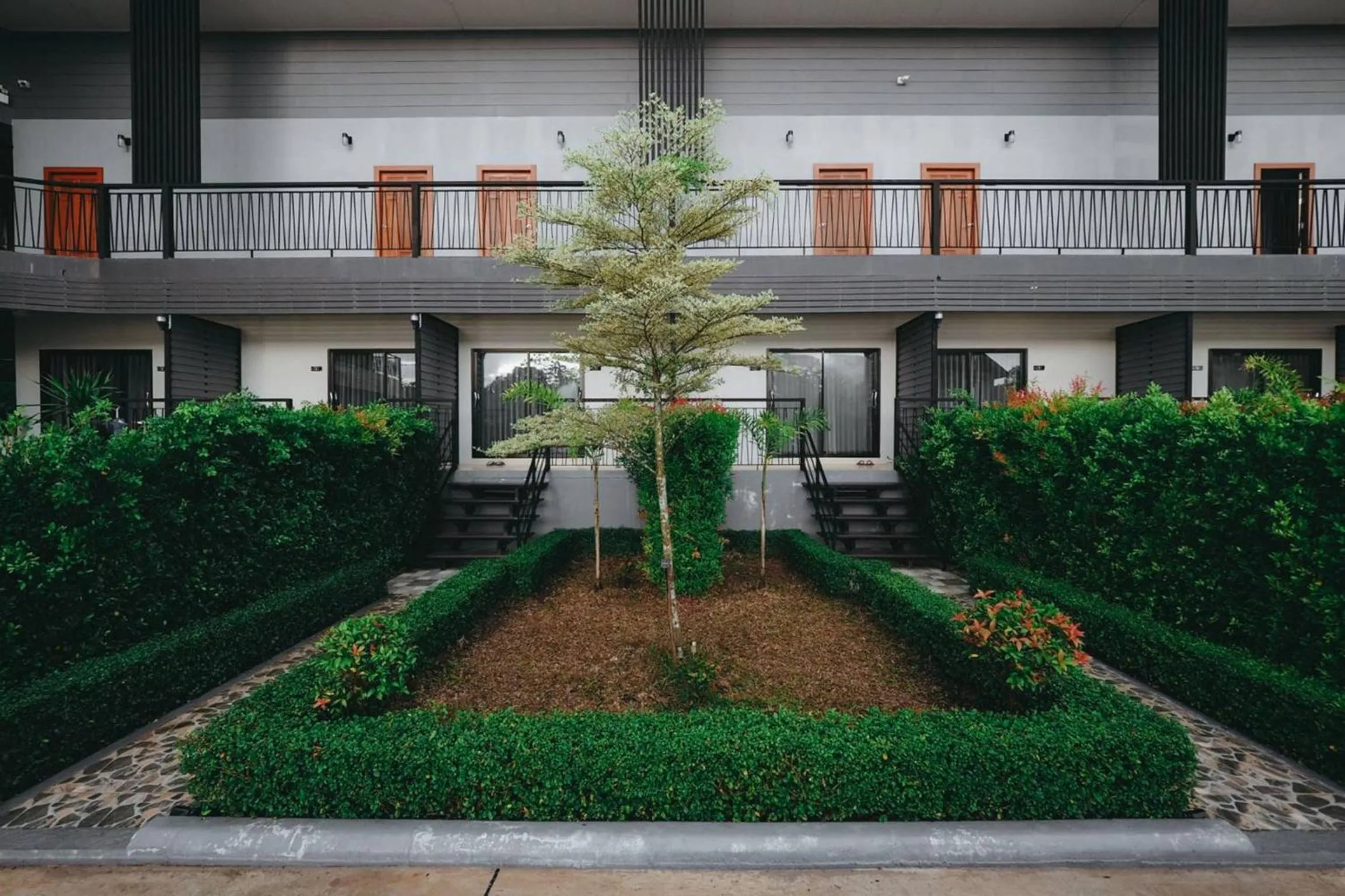 Garden in HillSide Boutique