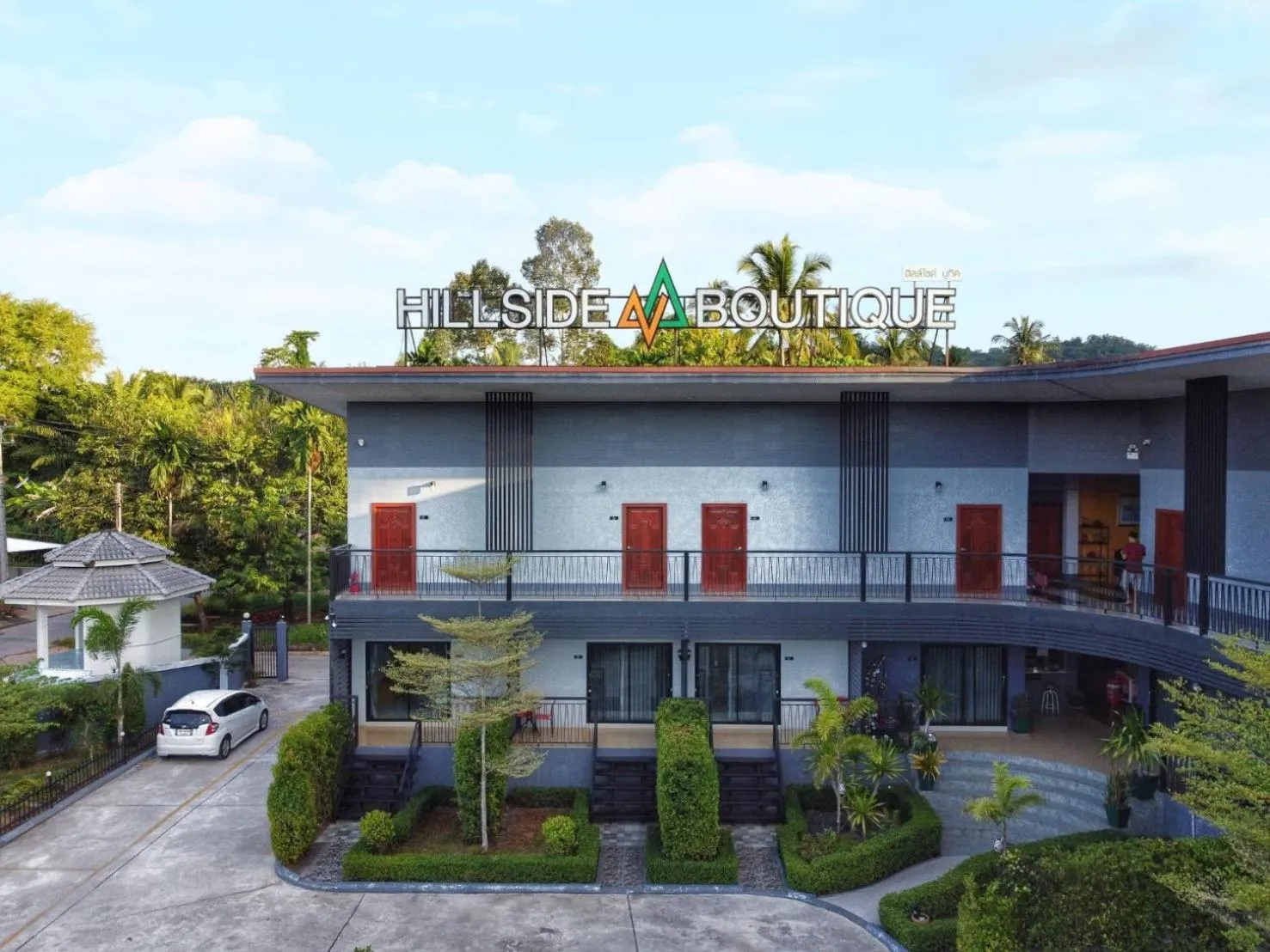 Property building in HillSide Boutique