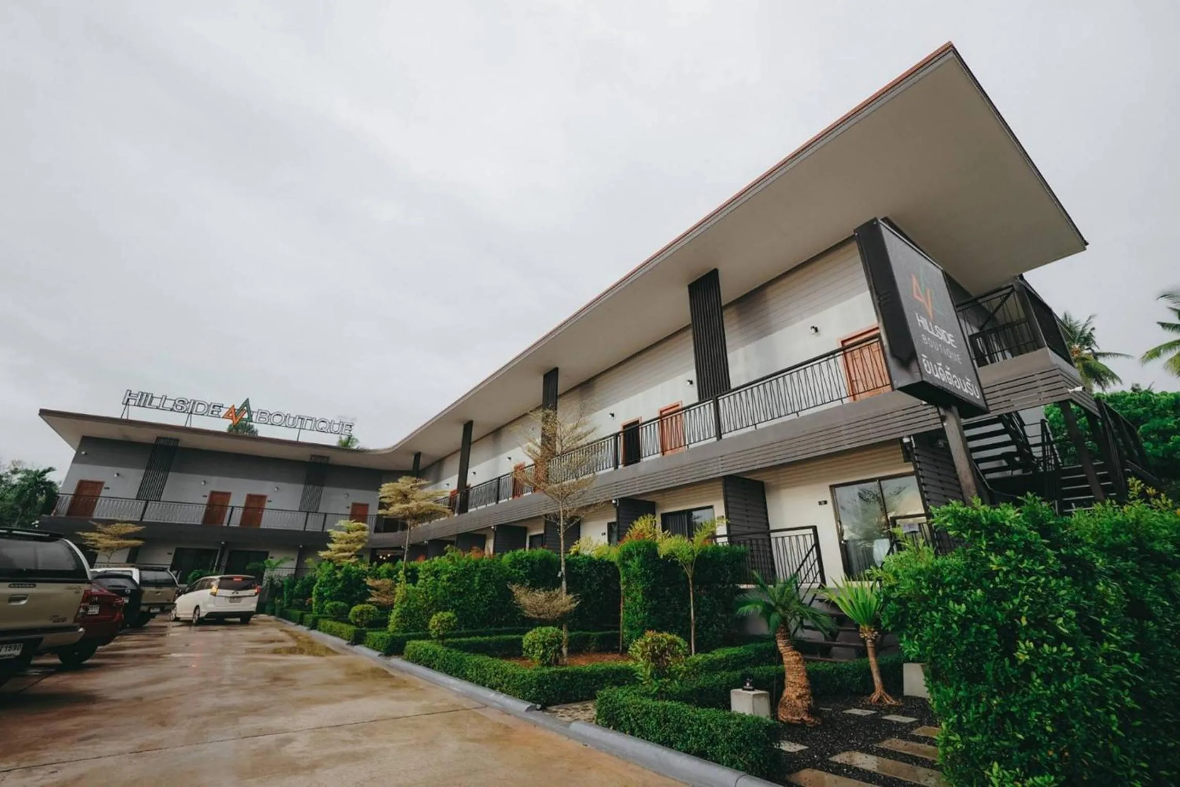 Property building in HillSide Boutique