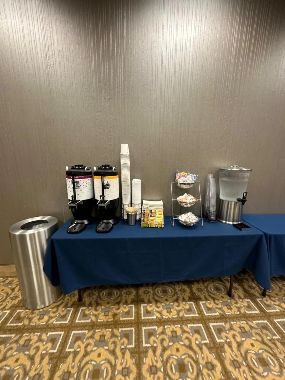 Meeting/conference room in Hampton Inn & Suites By Hilton - Rockville Centre