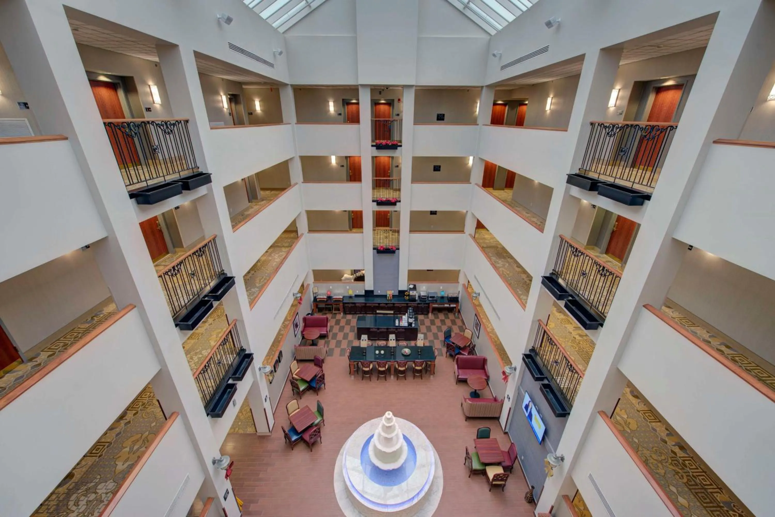 Lobby or reception in Hampton Inn & Suites By Hilton - Rockville Centre
