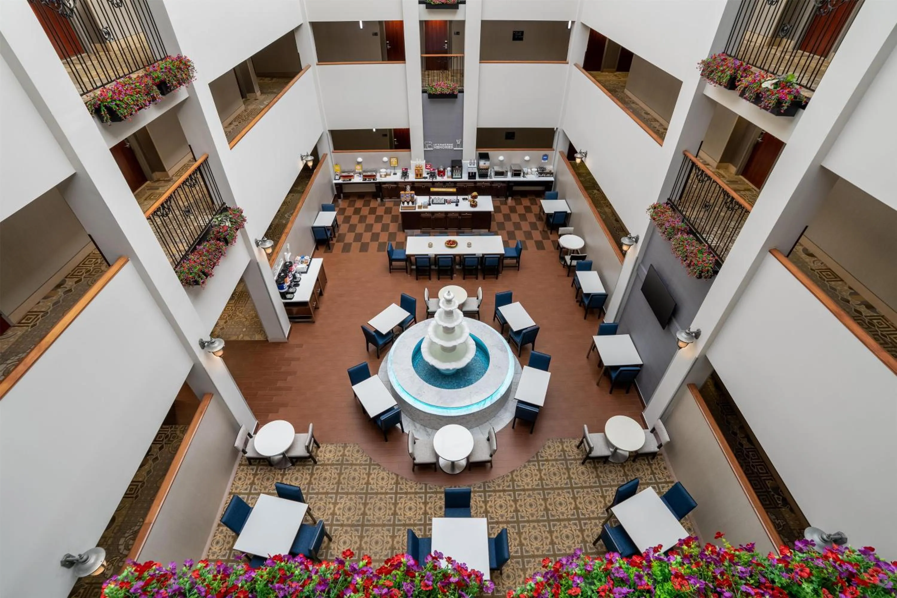 Lobby or reception in Hampton Inn & Suites By Hilton - Rockville Centre