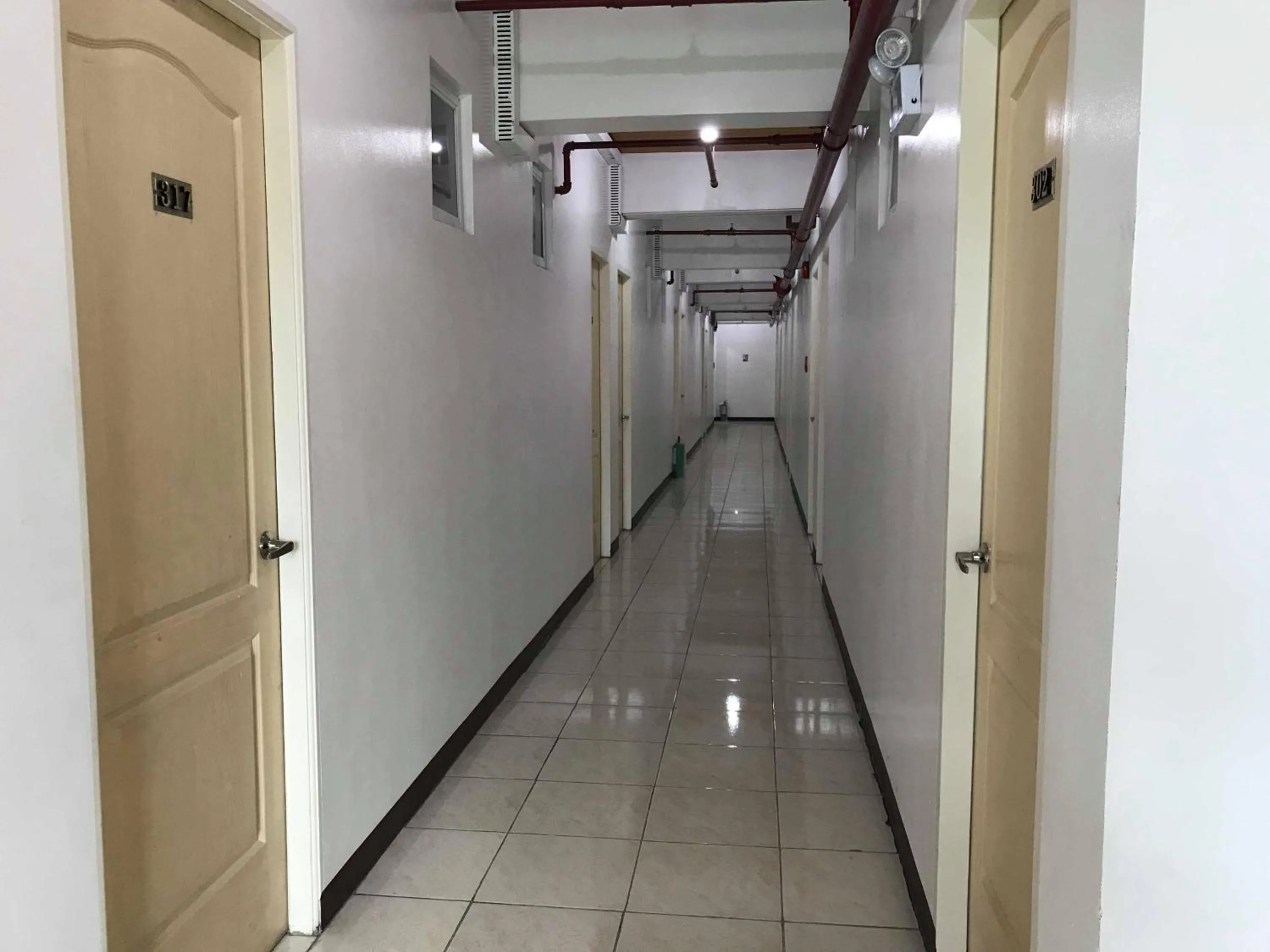 Meaco Royal Hotel - Malabon