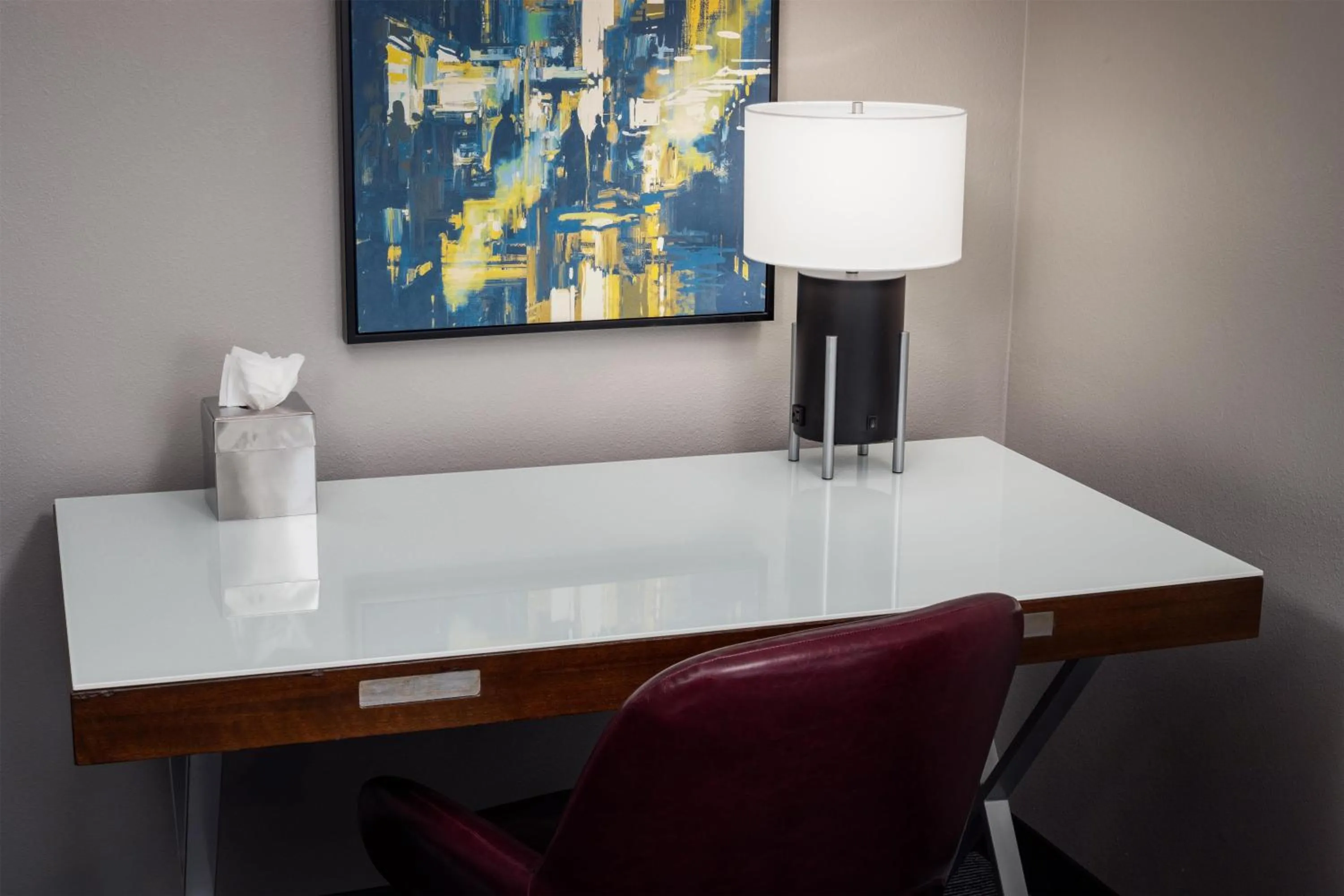 Bedroom in DoubleTree by Hilton Hotel & Suites Pittsburgh Downtown