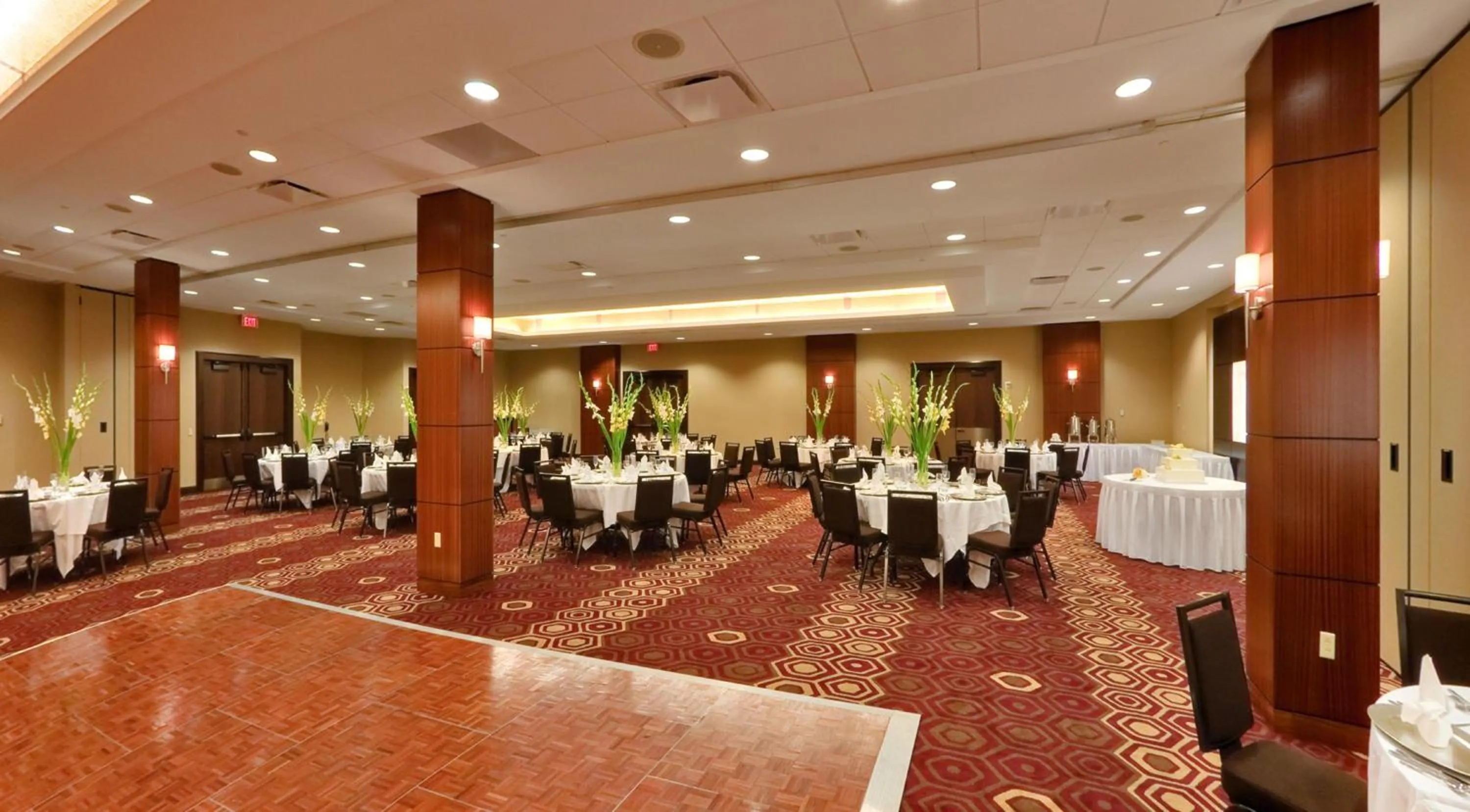 Meeting/conference room in DoubleTree by Hilton Hotel & Suites Pittsburgh Downtown