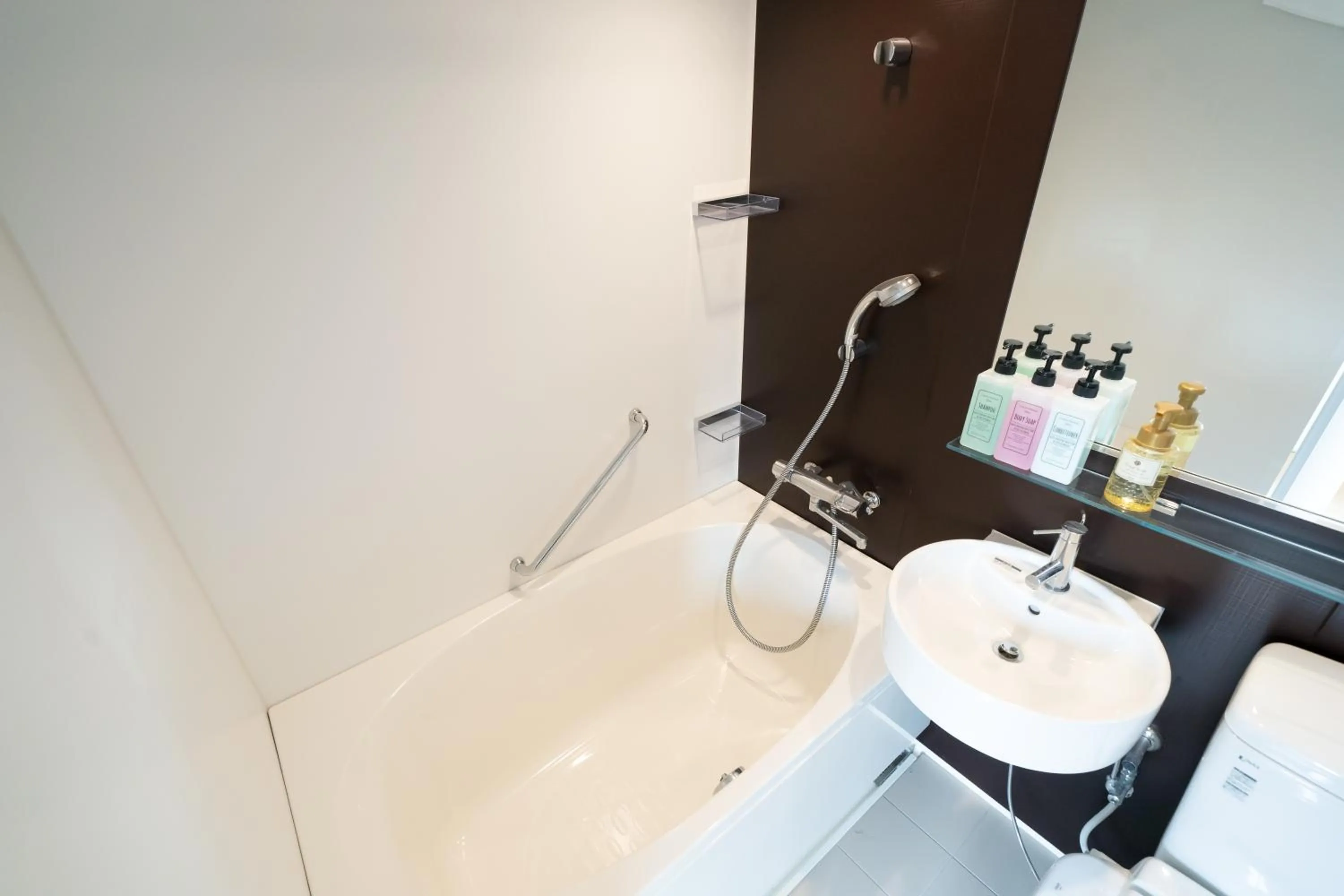 Bathroom in Dot Hostel&Bar 富士山