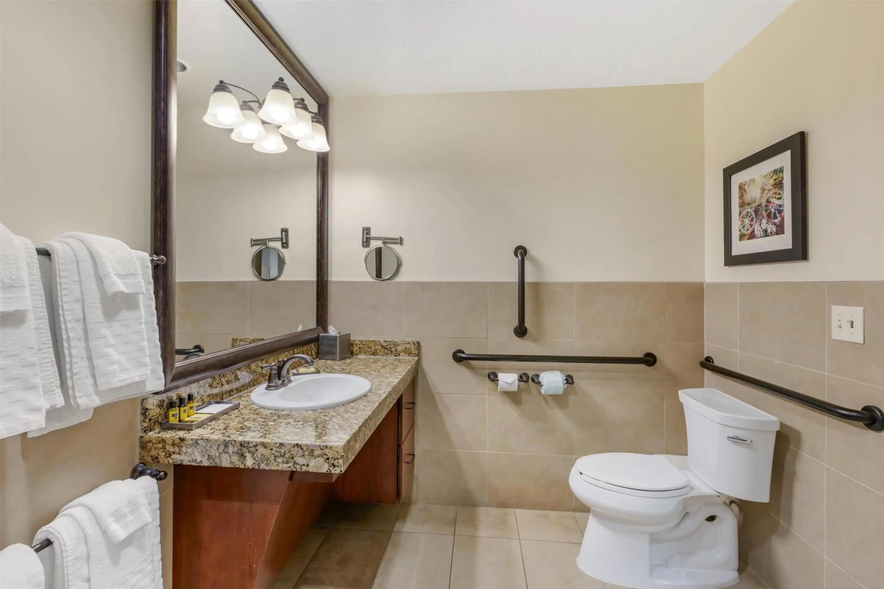 Bathroom in Best Western Plus Greenwell Inn