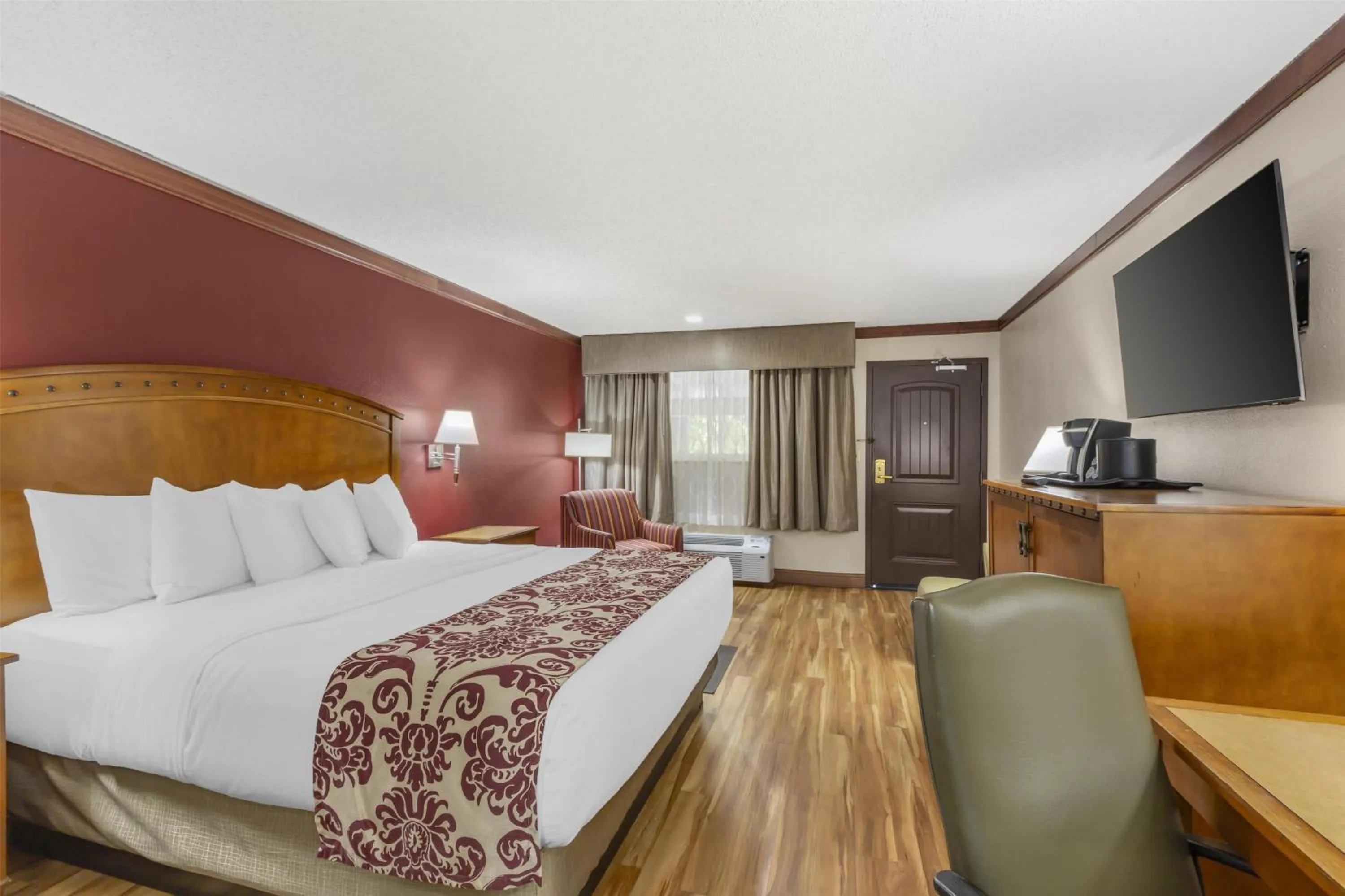 Bedroom, Bed in Best Western Plus Greenwell Inn