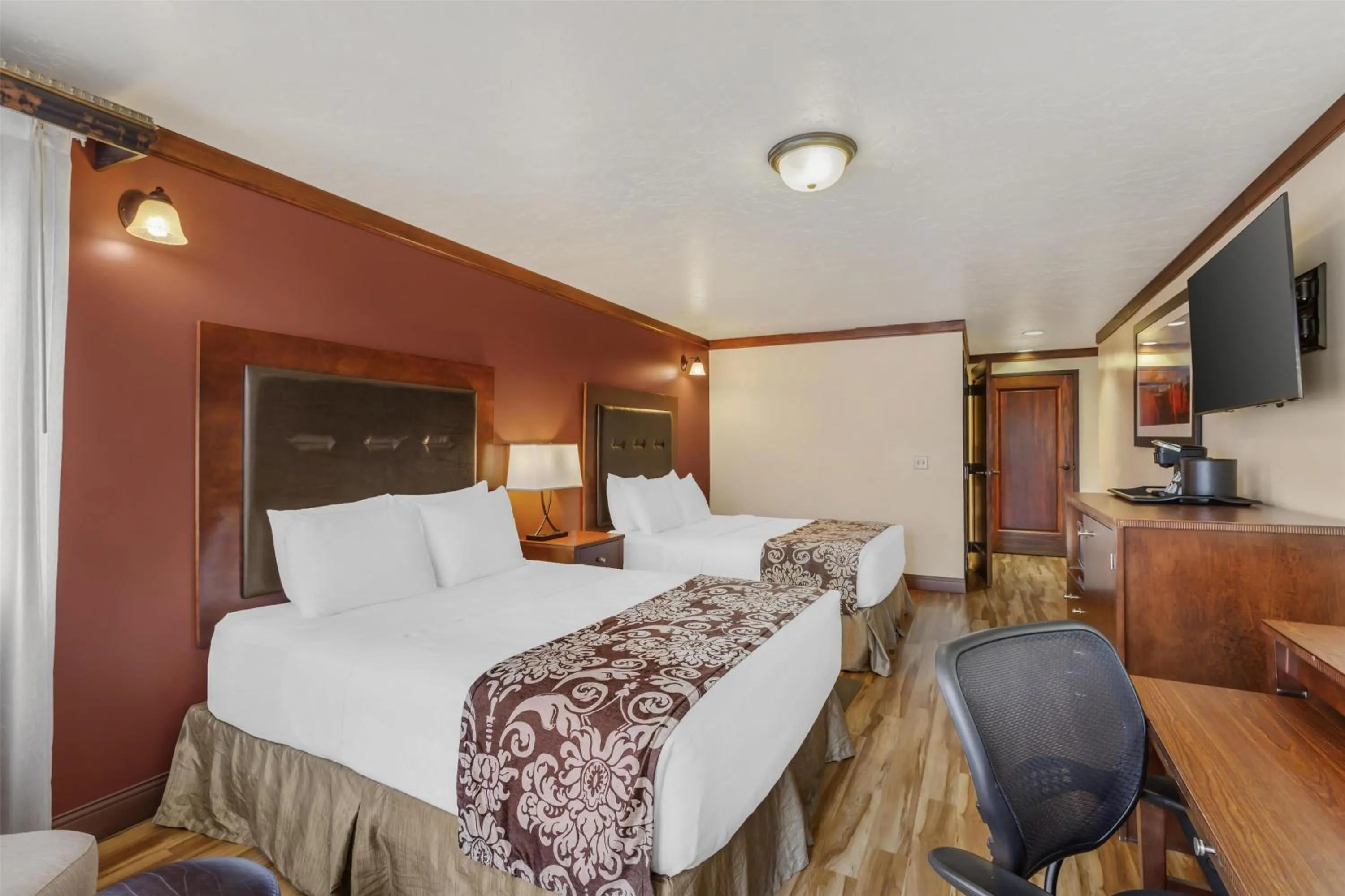 Bedroom, Bed in Best Western Plus Greenwell Inn