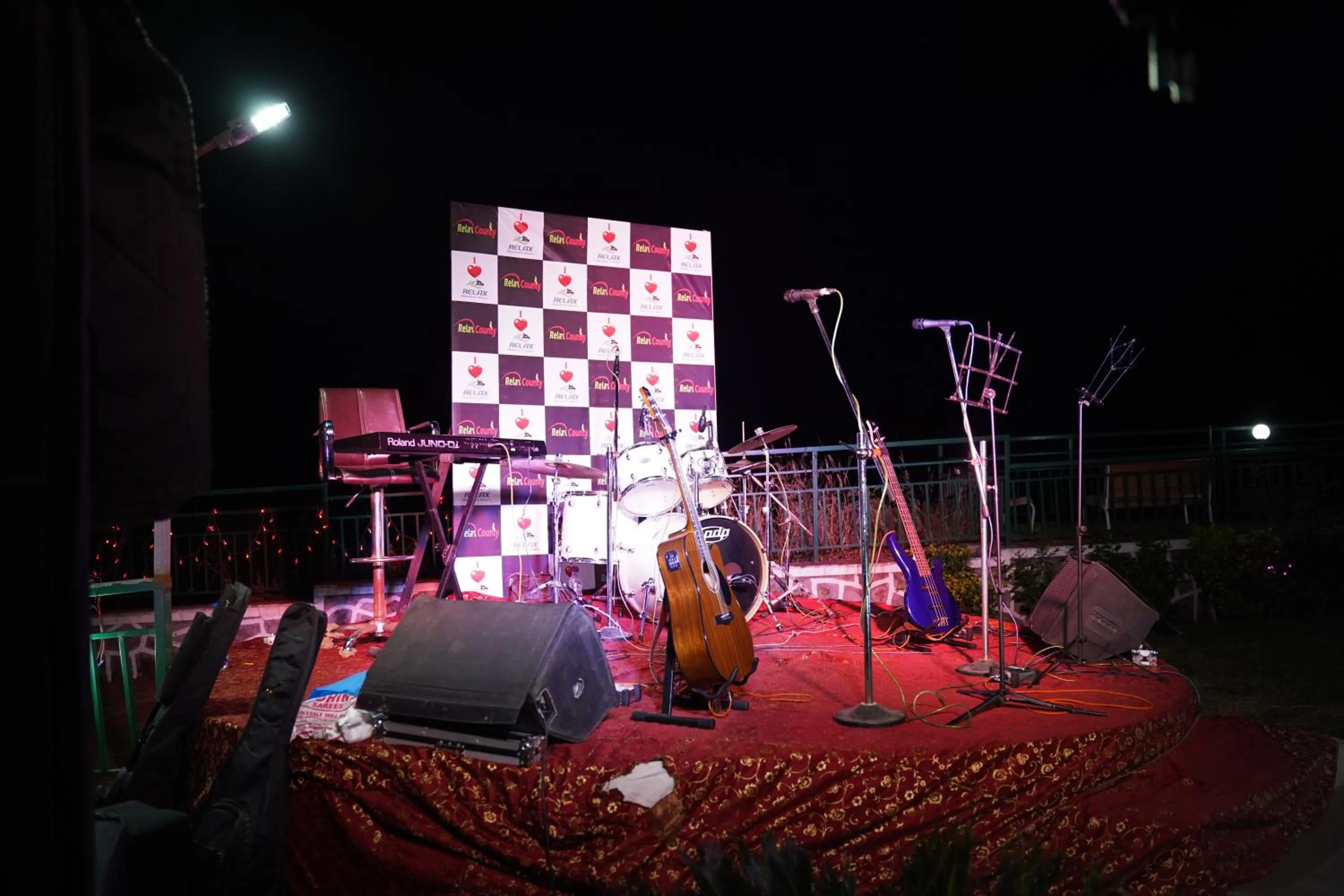 Evening entertainment in Relax Adventure Resort