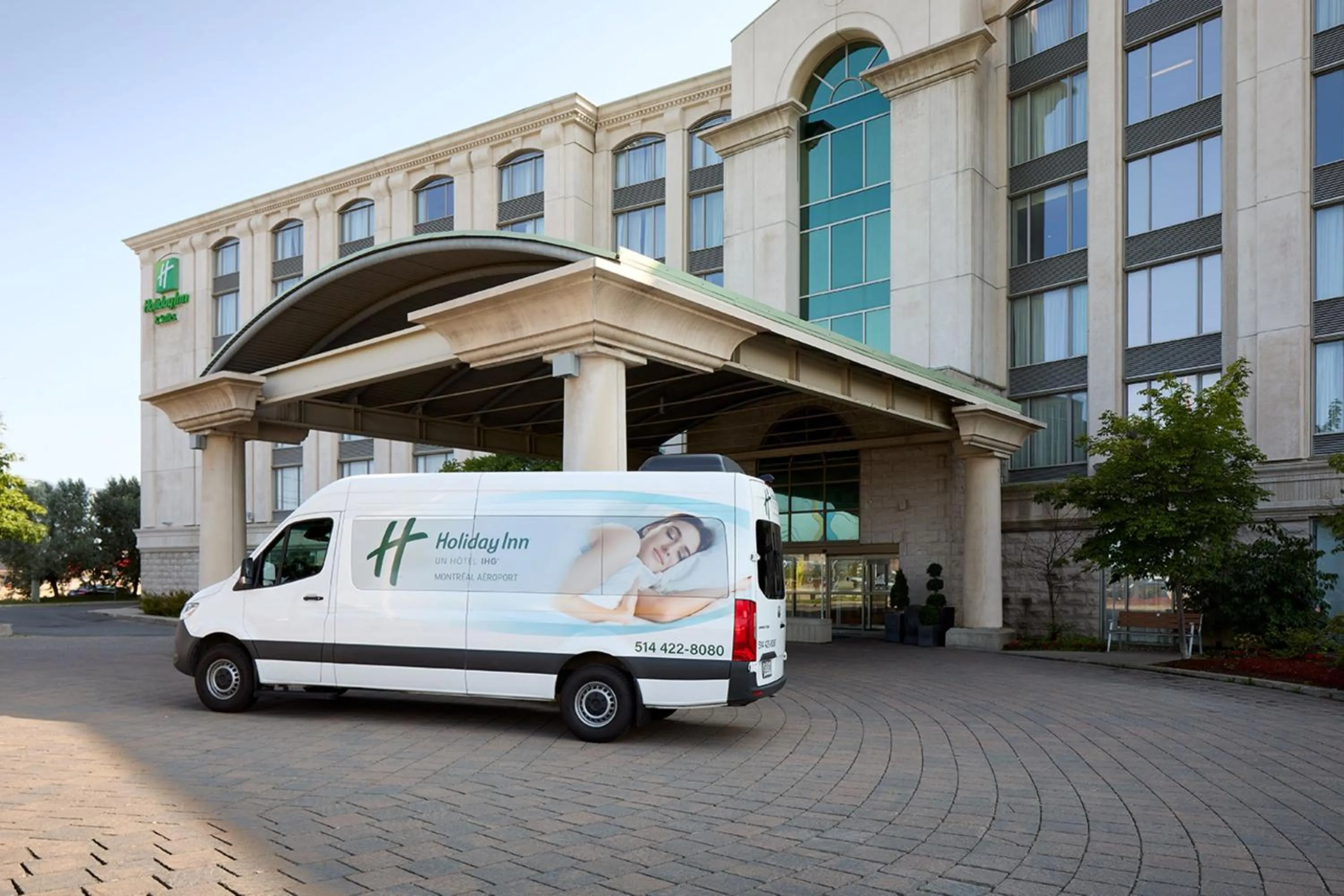Property building in Holiday Inn & Suites Montreal Airport by IHG