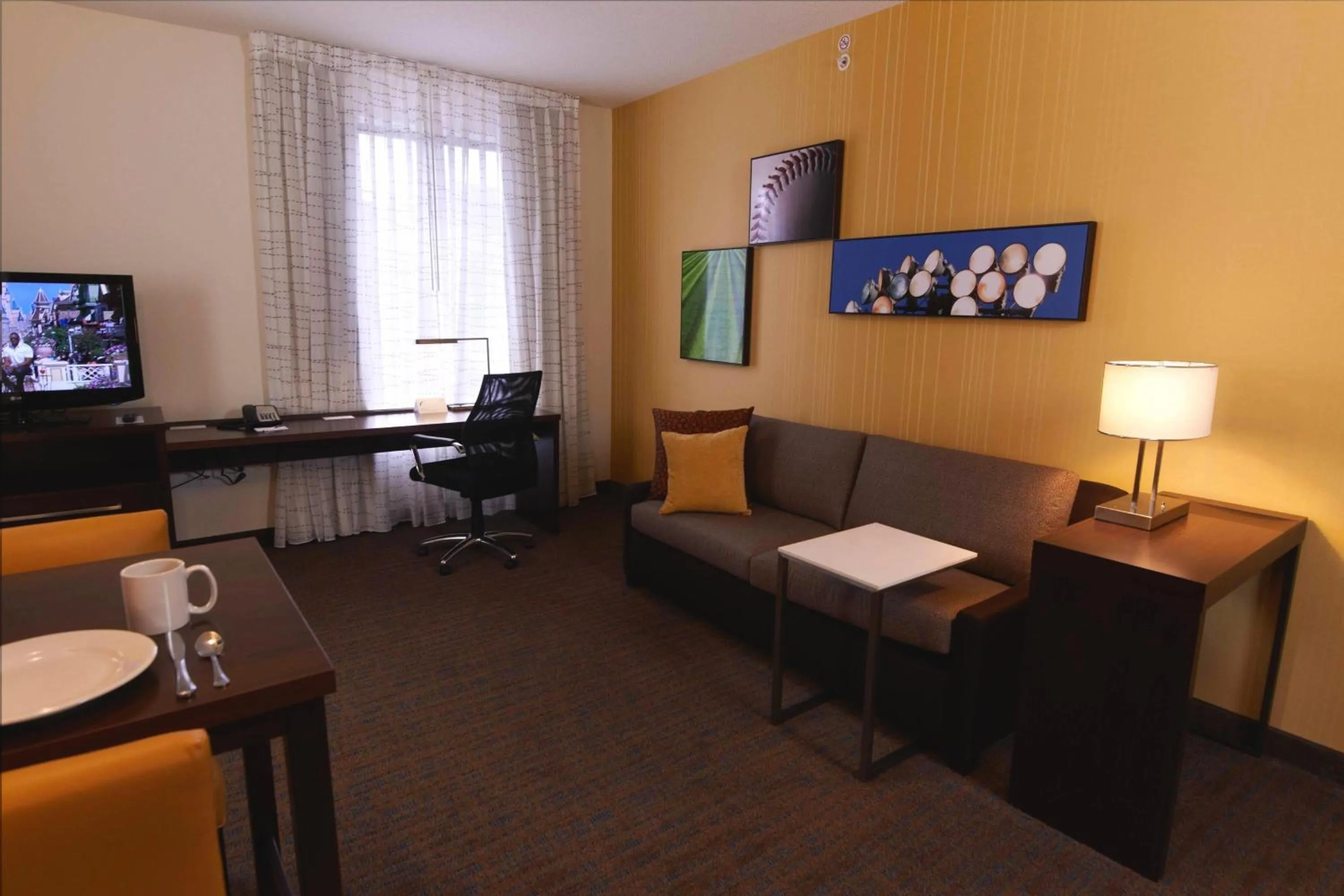 Living room in Residence Inn by Marriott Williamsport