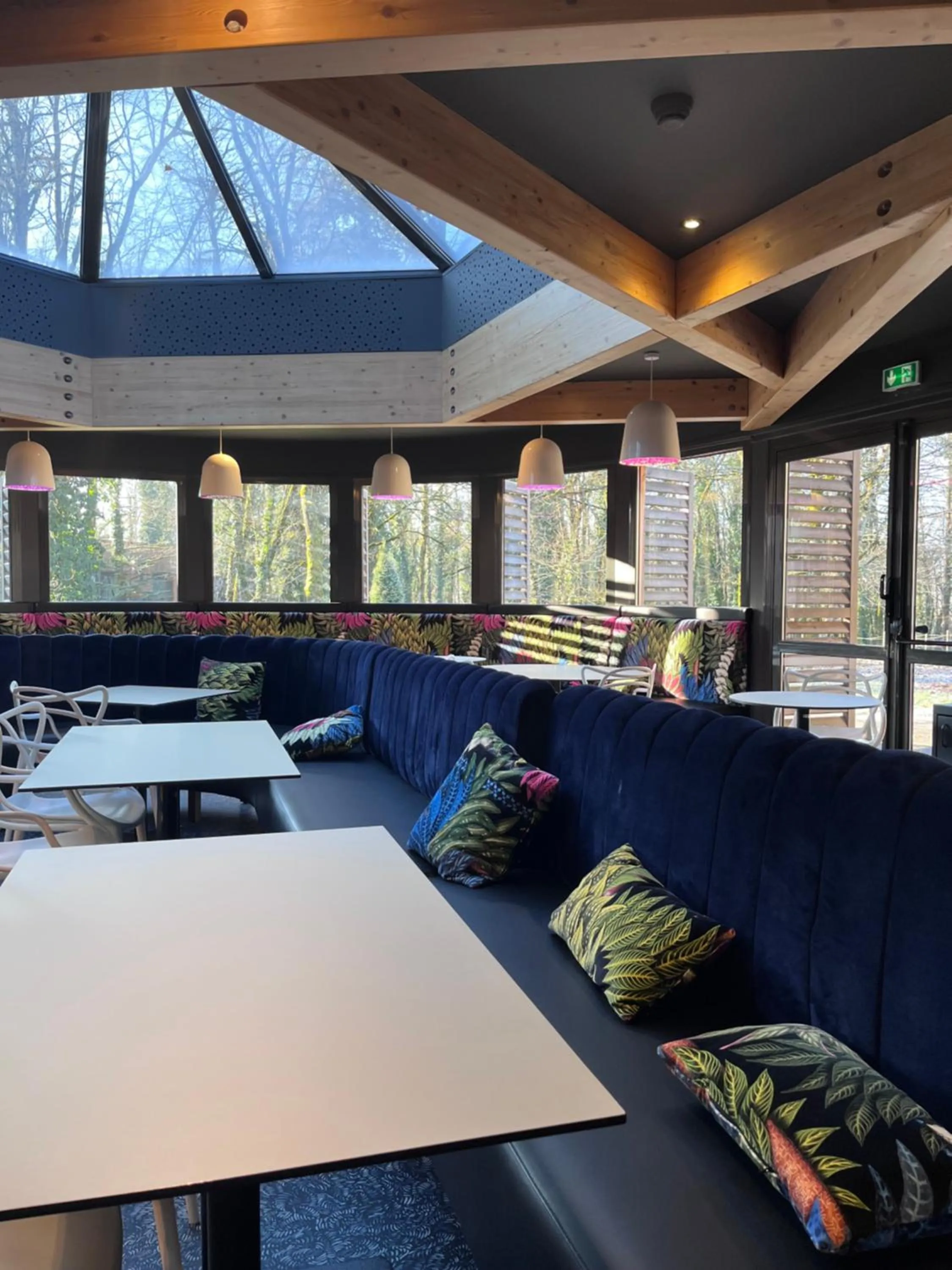 Breakfast in Le Bois Dormant-Hôtel Restaurant & Spa Logis Hôtel