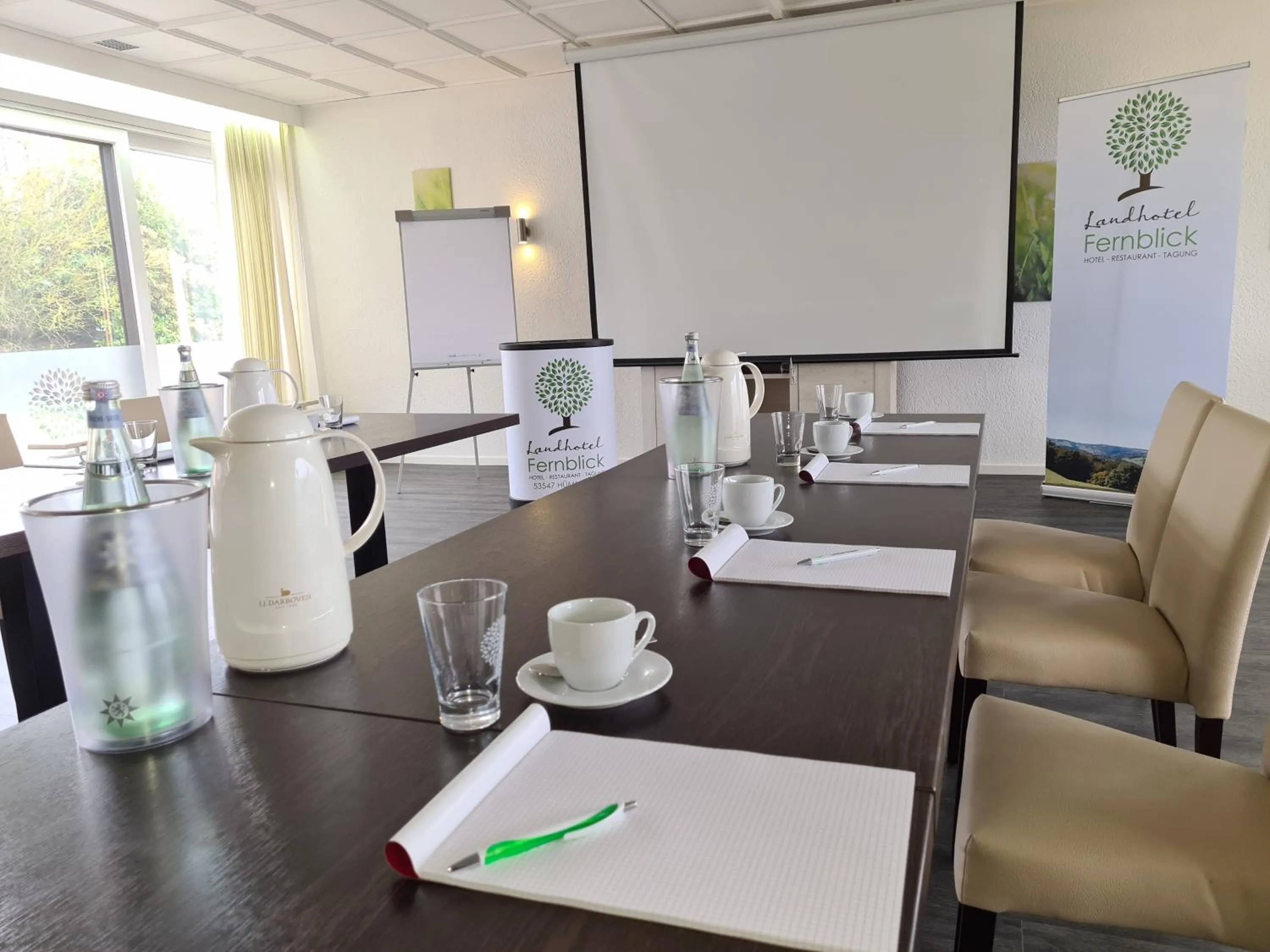 Coffee/tea facilities in Landhotel Fernblick