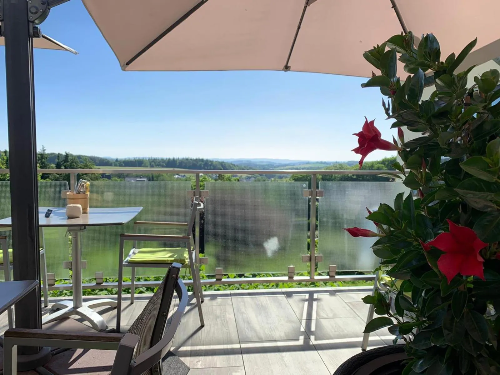 Restaurant/places to eat in Landhotel Fernblick