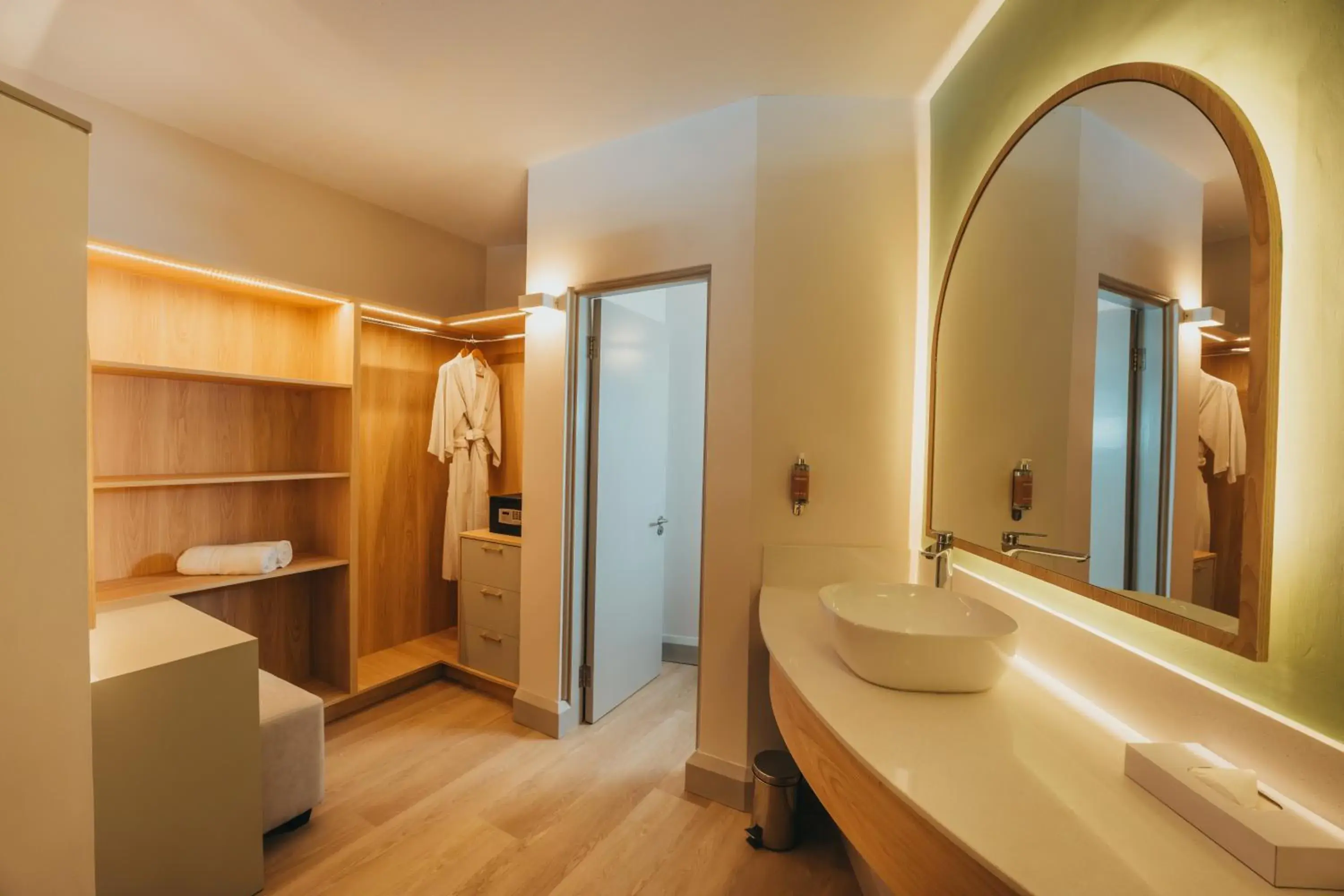 Deluxe Sea View in Tamarina Golf & Spa Boutique Hotel Deluxe Sea View in Tamarina Golf & Spa Boutique Hotel