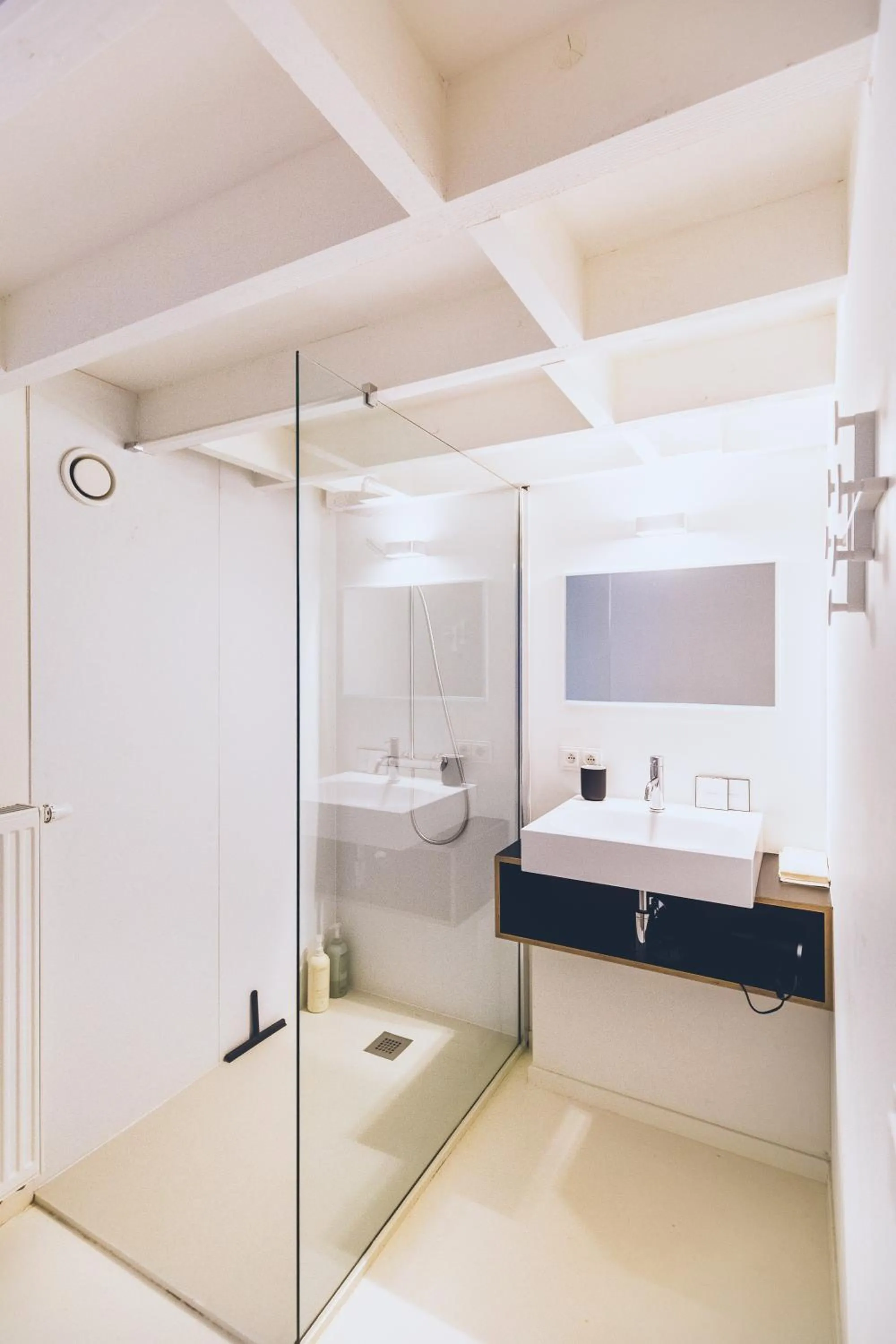 Bathroom in The Hide