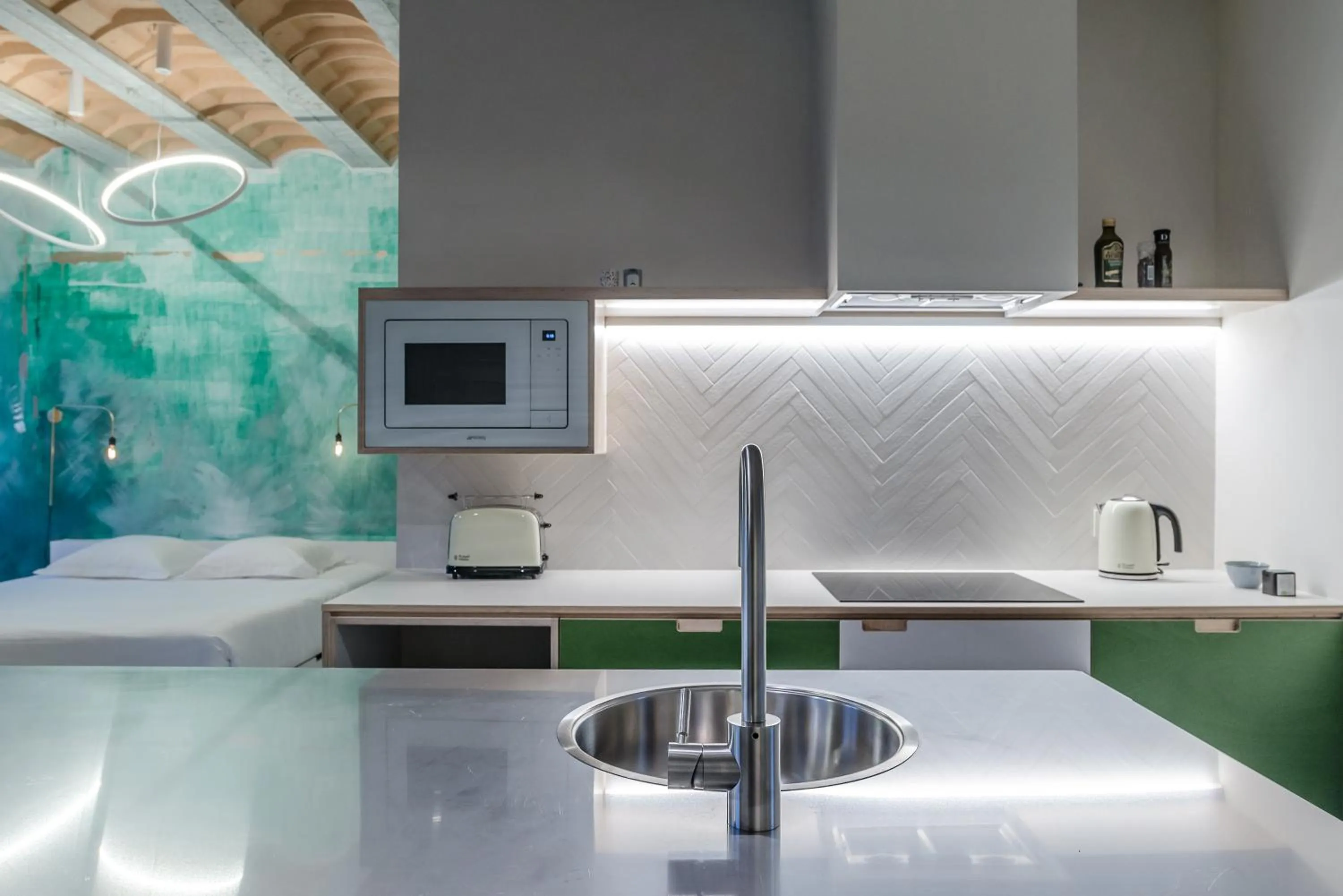 Kitchen or kitchenette in The Hide