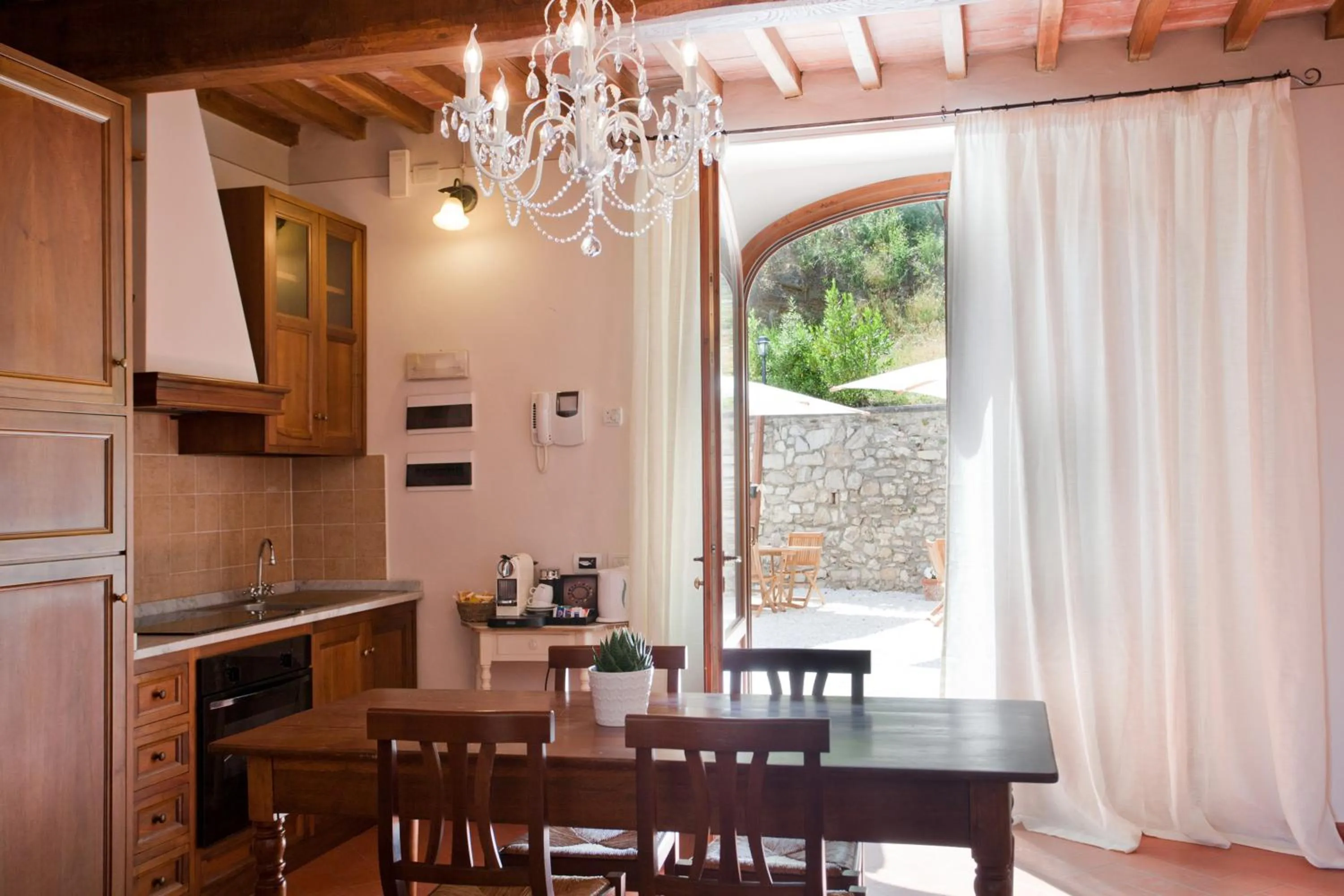 Kitchen or kitchenette in Relais Villa Belvedere