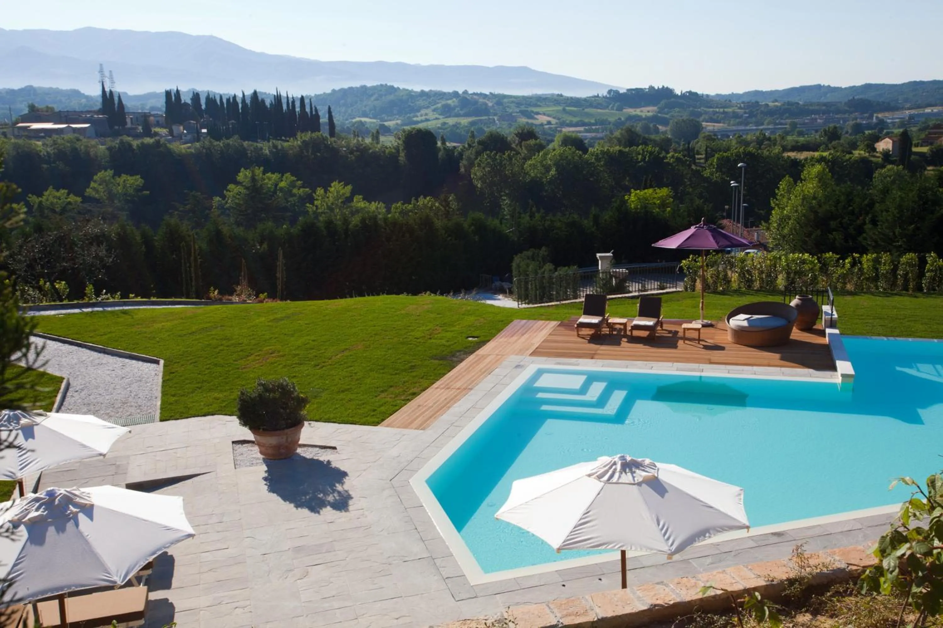Swimming pool in Relais Villa Belvedere