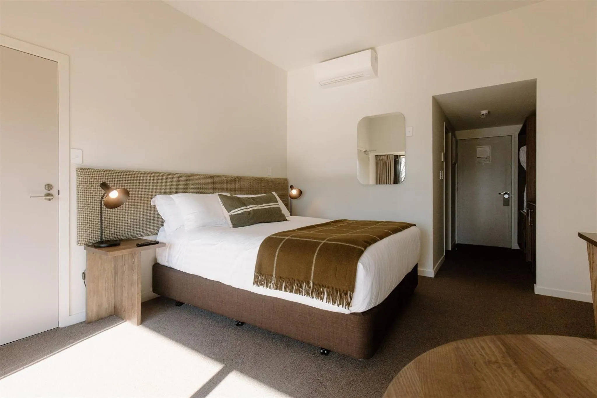 Bed in Edgewater Hotel