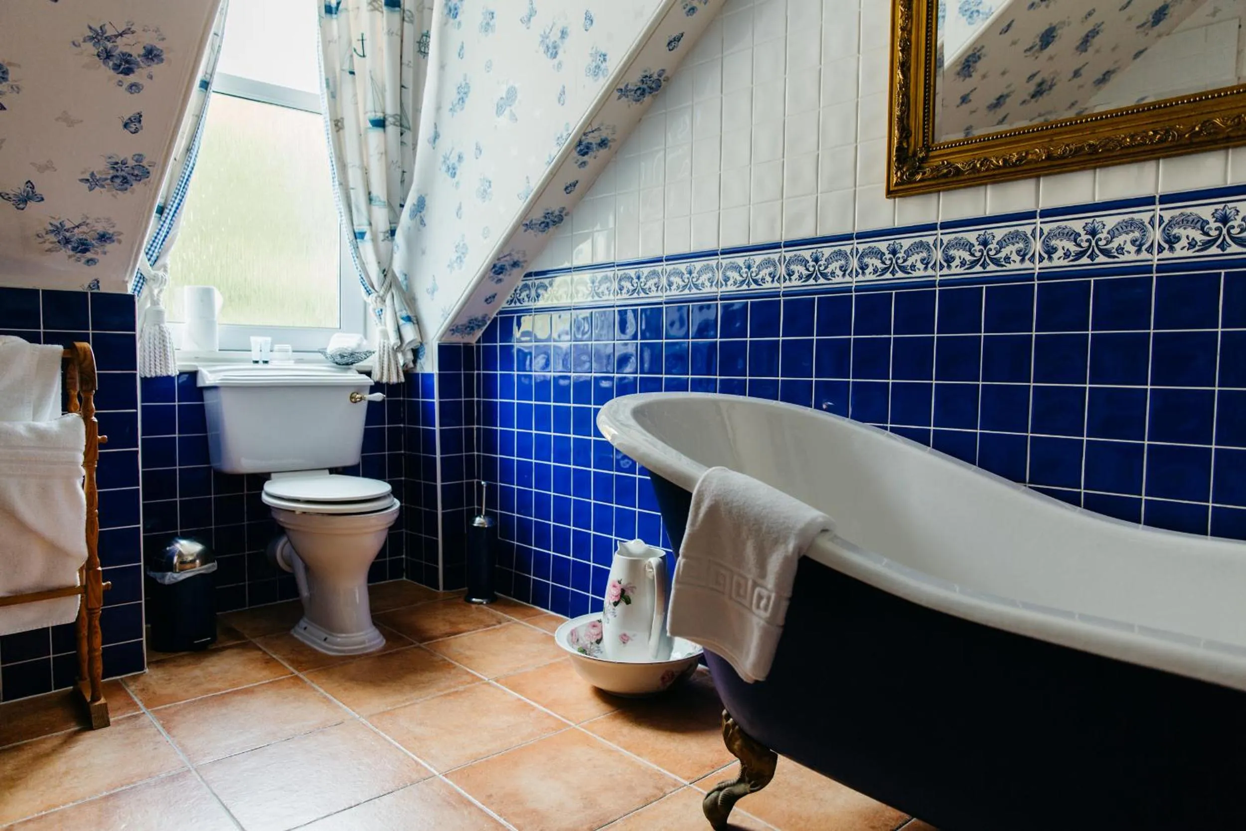 Bathroom in Alltavona House