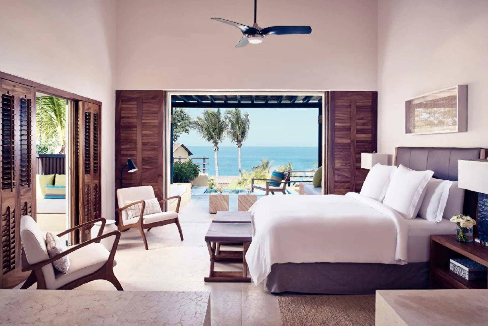 Bedroom, Bed in Four Seasons Resort Punta Mita