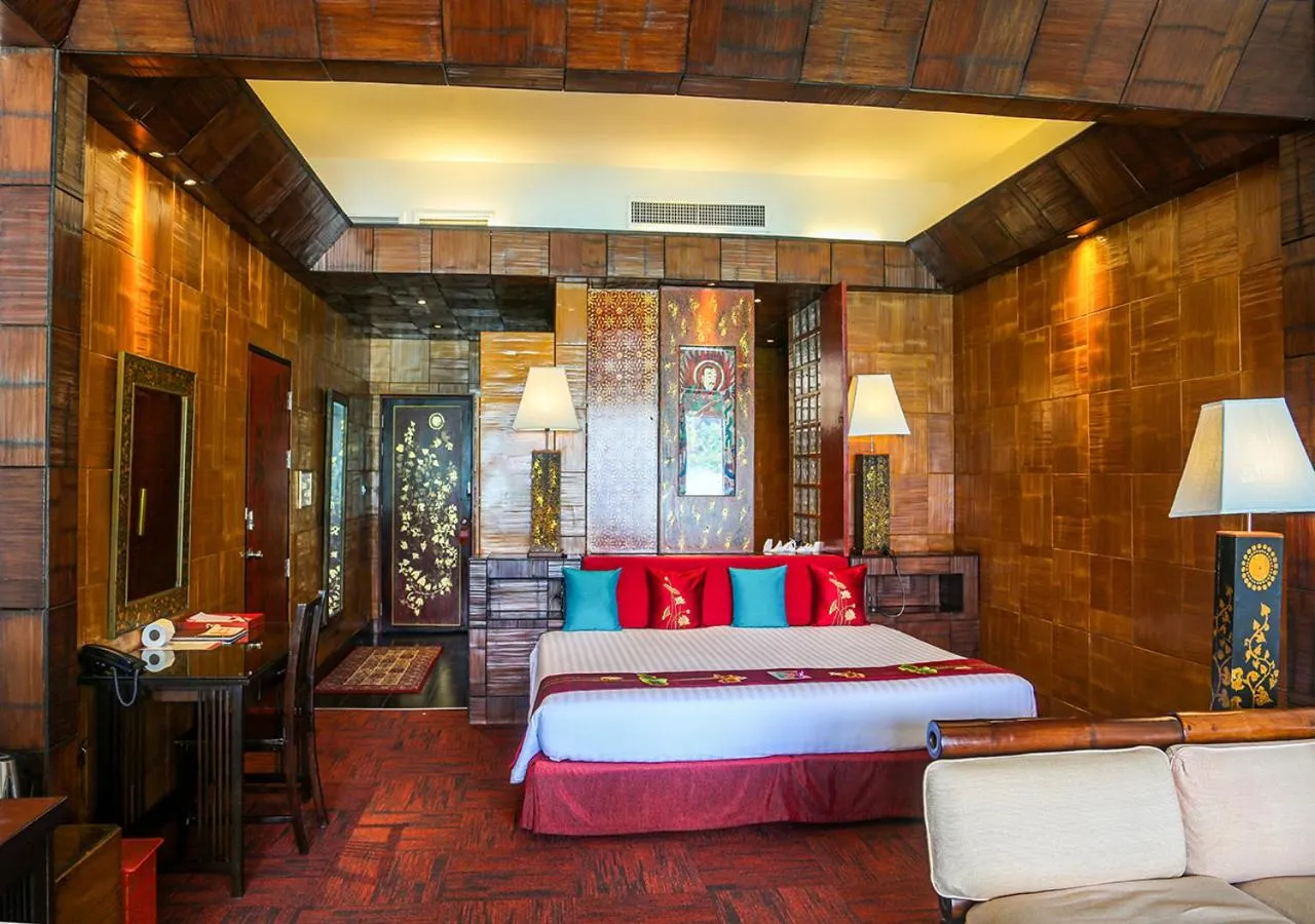 Bedroom, Bed in Mom Tri's Villa Royale - SHA Plus