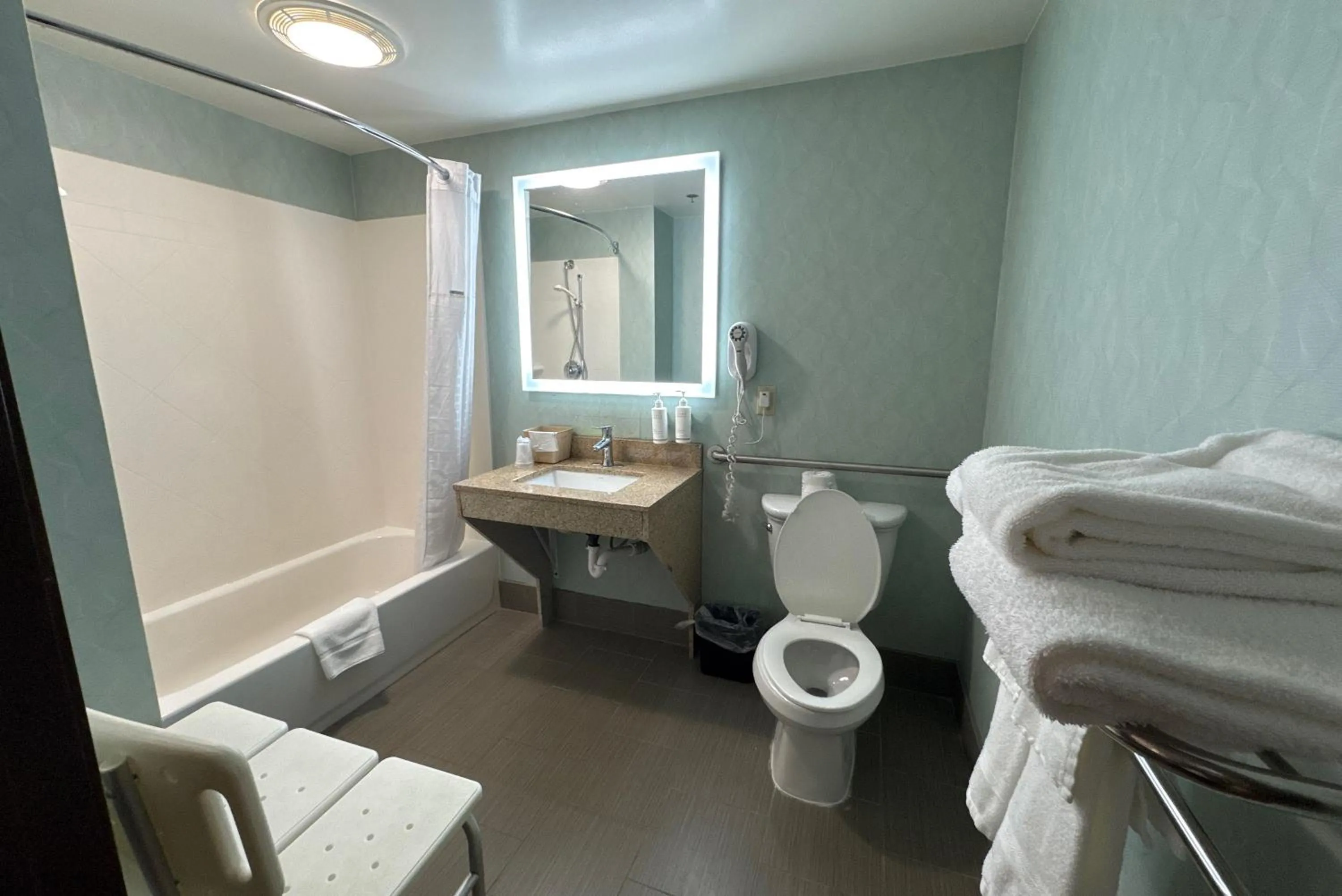 Super 8 by Wyndham Mars/Cranberry/Pittsburgh Area