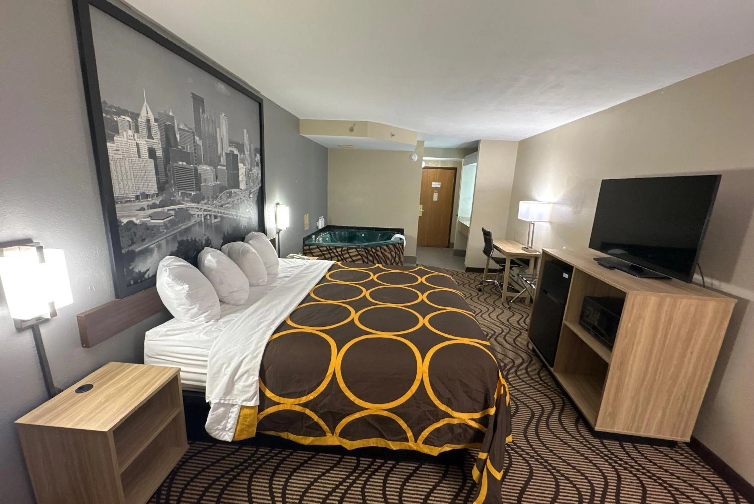 Bed in Super 8 by Wyndham Mars/Cranberry/Pittsburgh Area