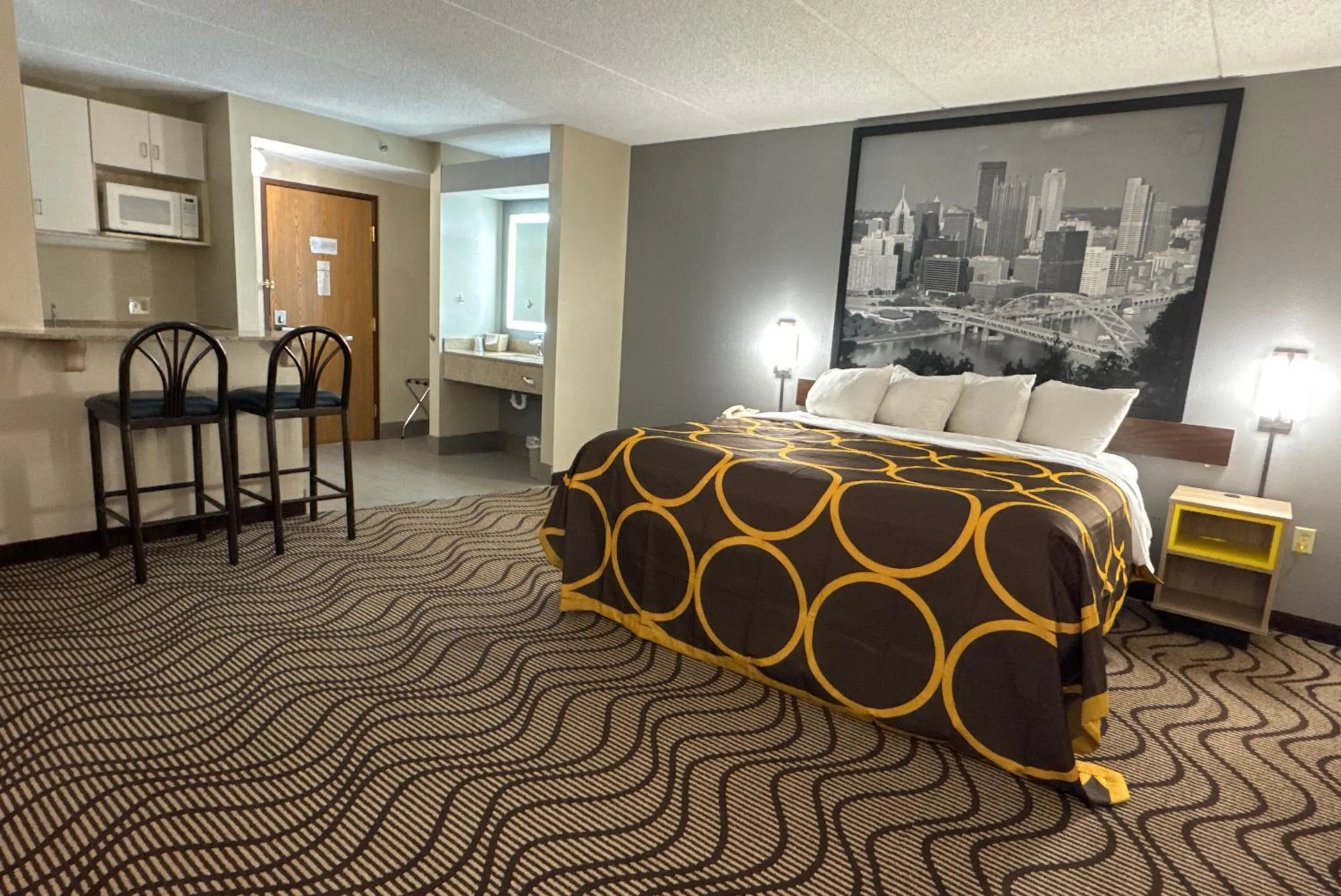 Bed in Super 8 by Wyndham Mars/Cranberry/Pittsburgh Area